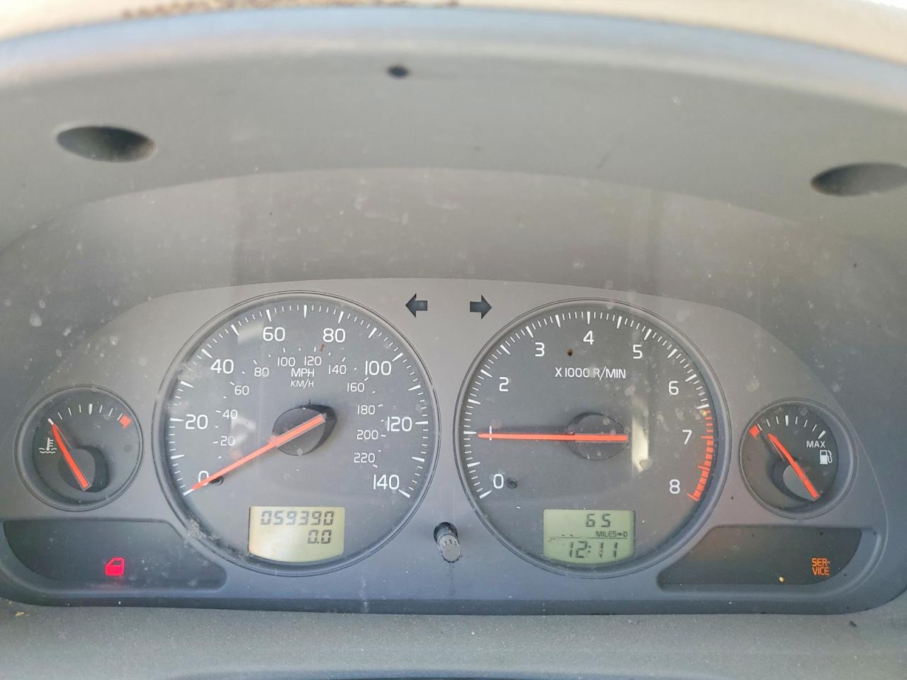 2001 Volvo S40 1.9t Белый vin: YV1VS29583F930668