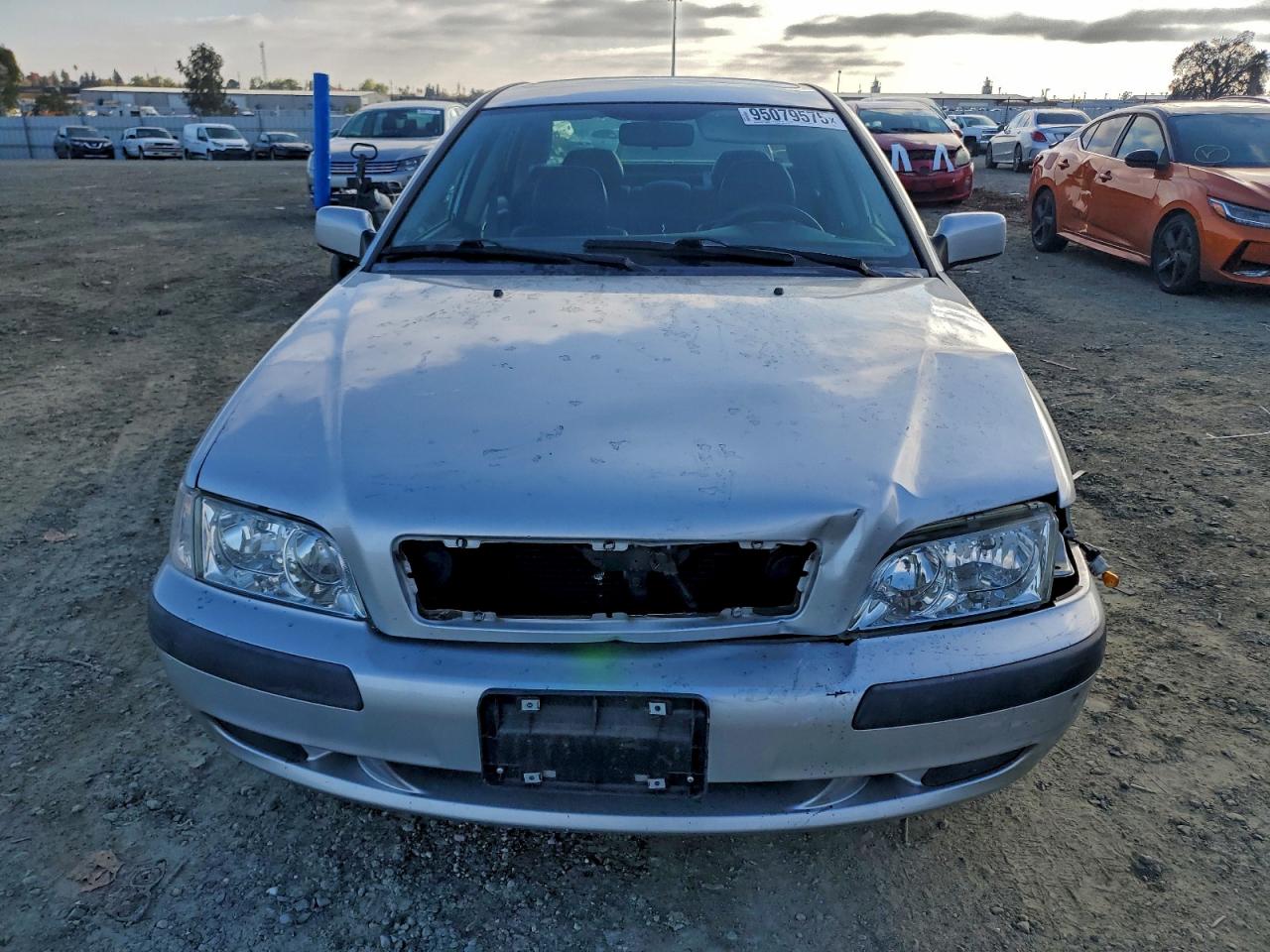 2001 Volvo S40 1.9t Silver vin: YV1VS295X1F757829