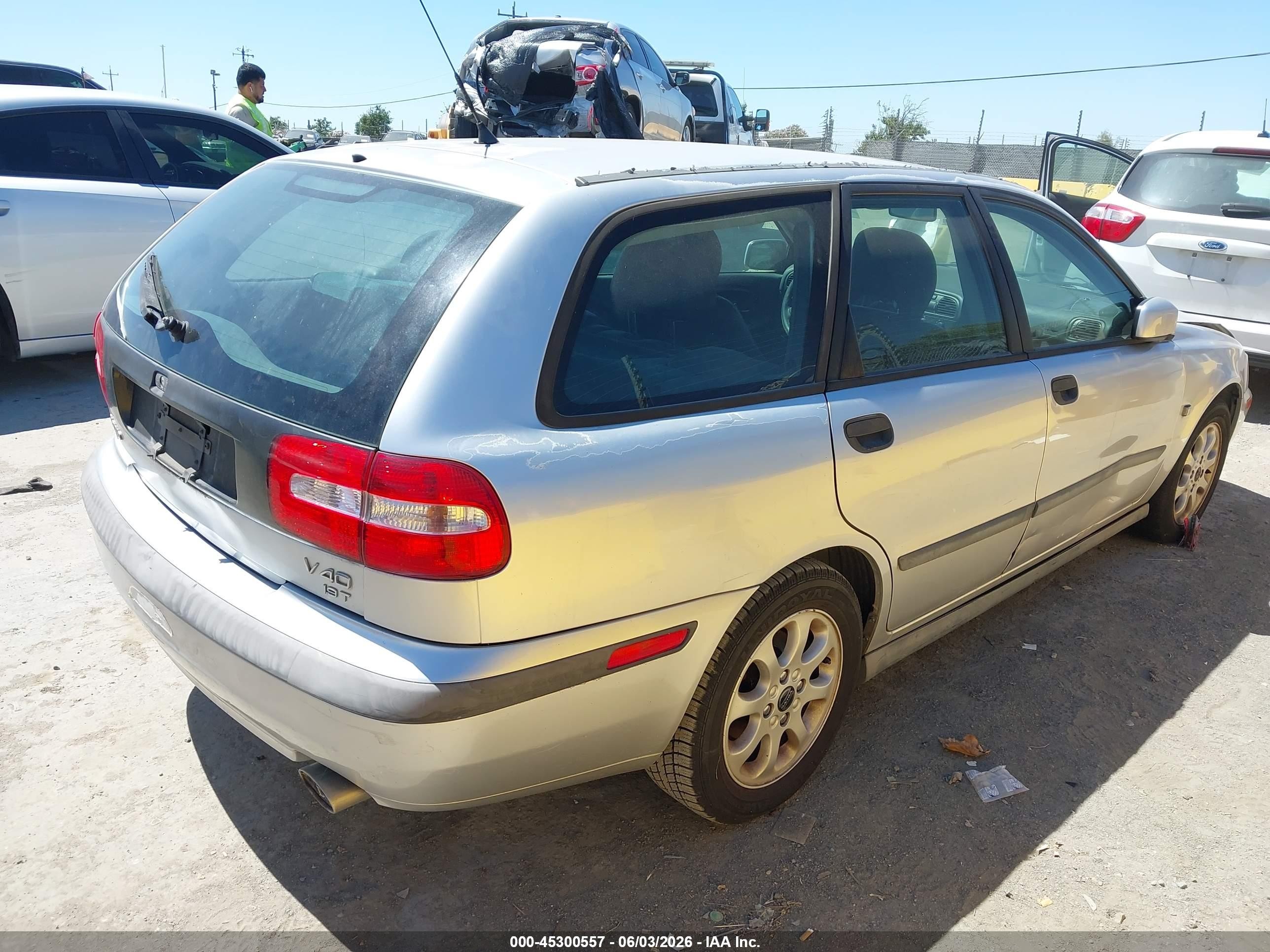 2002 Volvo V40 A Gray vin: YV1VW29552F817408