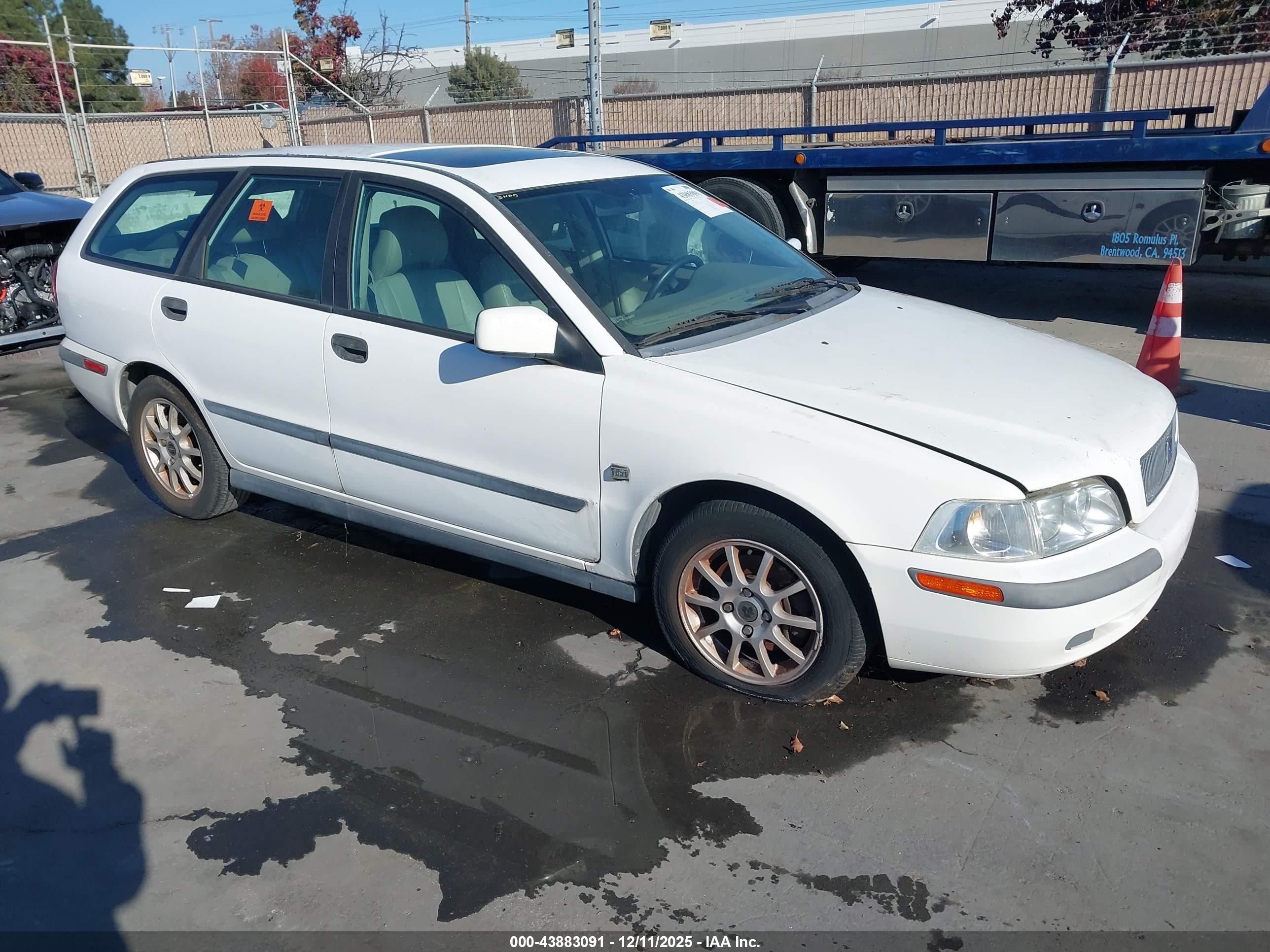 YV1VW29561F616597