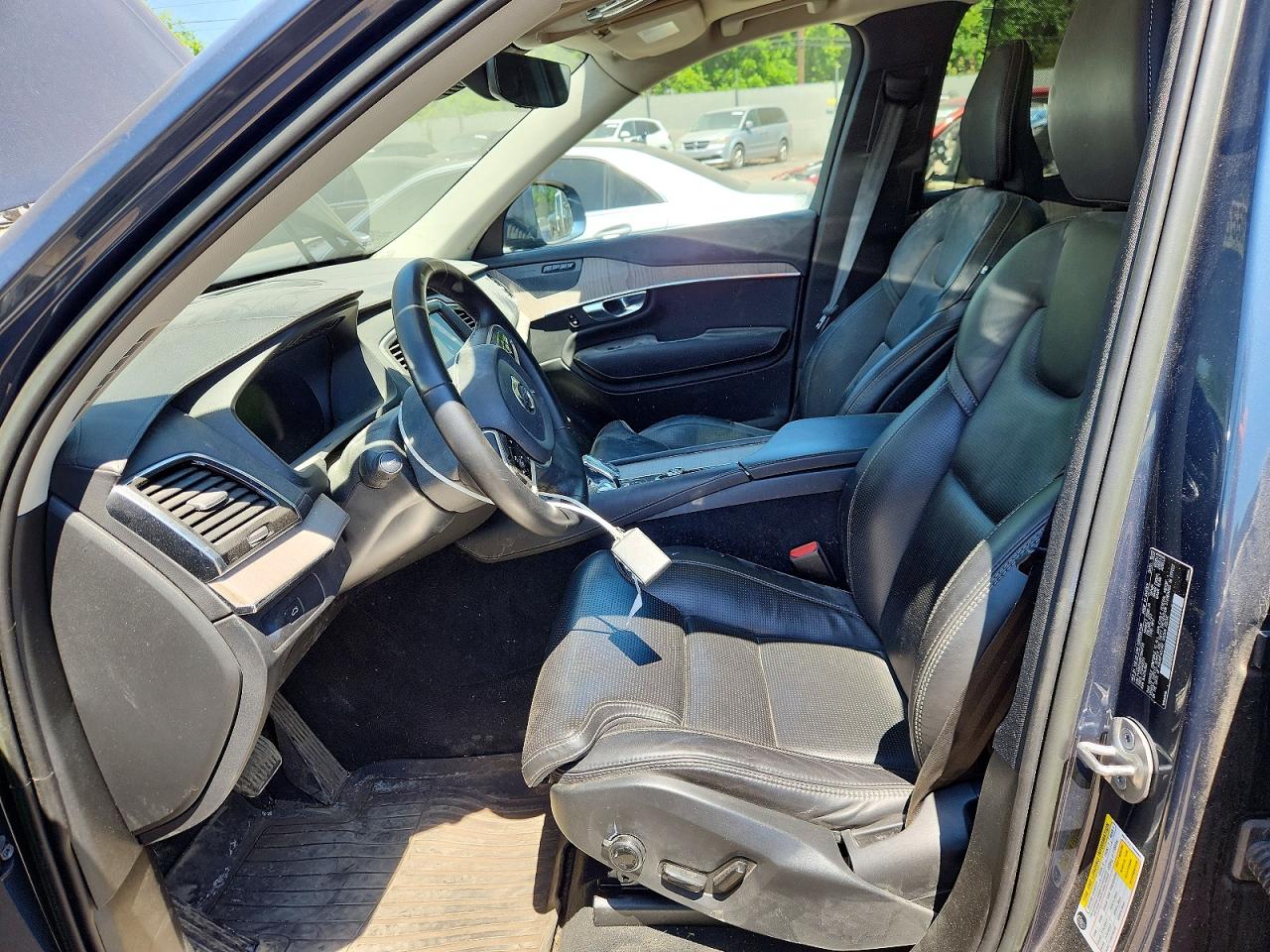 2023 Volvo Xc90 Ultimate Blue vin: YV40621A5P1940720