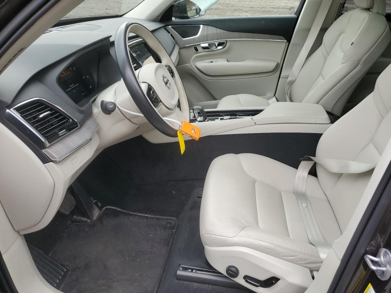 2025 Volvo Xc90 Plus Gray vin: YV4062JE5S1290685