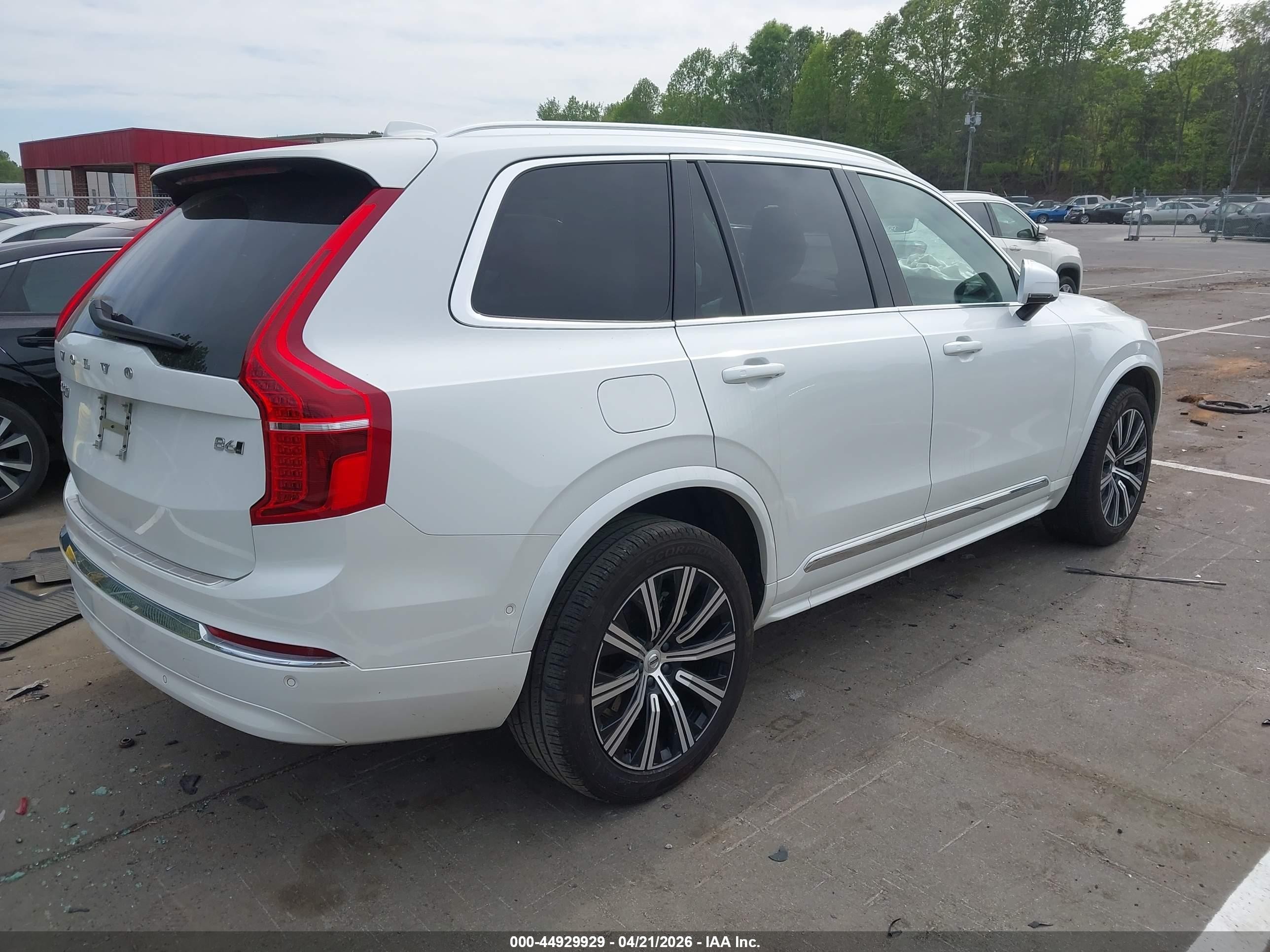 2025 Volvo Xc90 B6 Plus 6-seater White vin: YV4062JE7S1330720