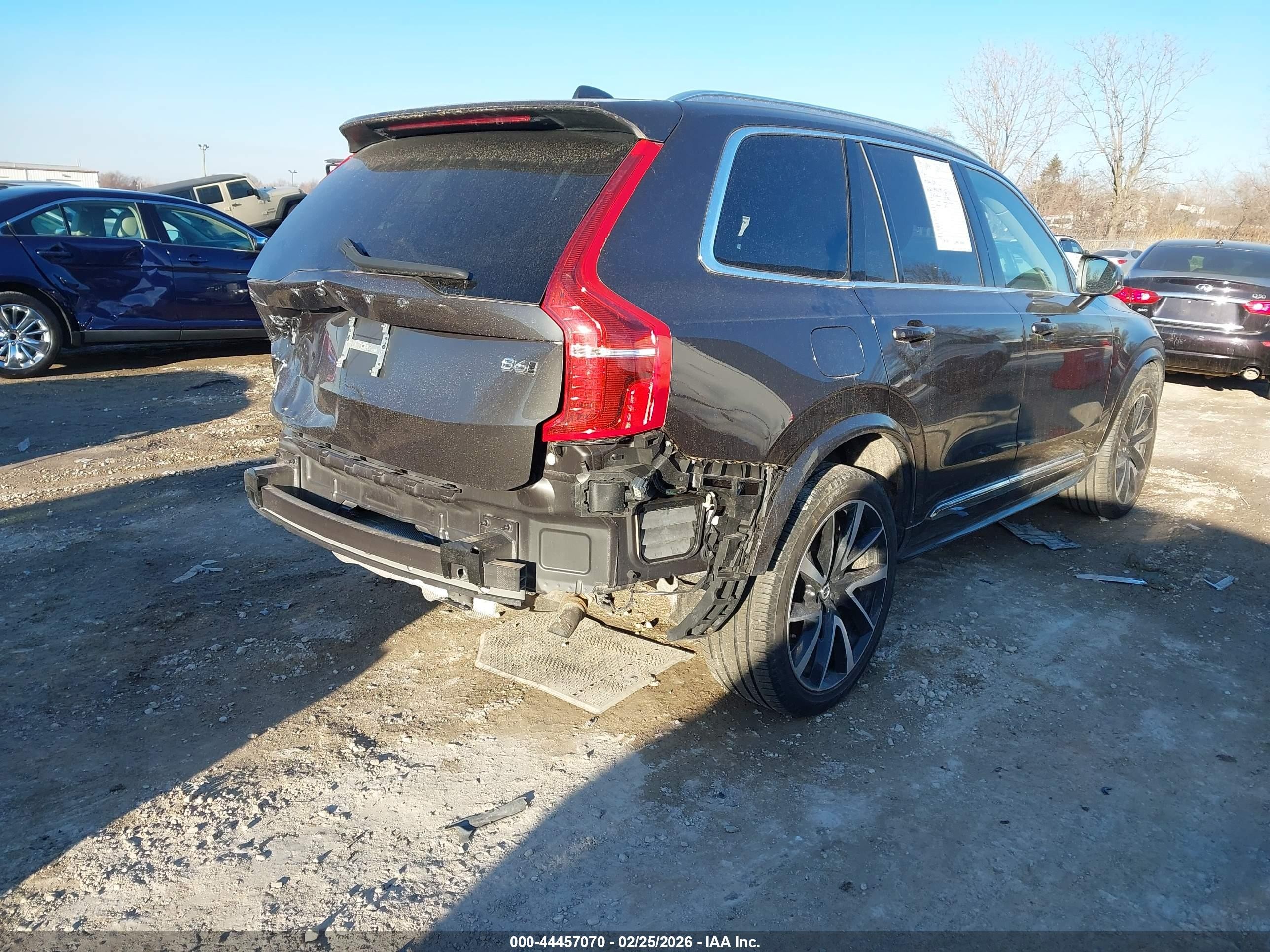 2024 Volvo Xc90 B6 Ultimate Bright Theme 6-seater Black vin: YV4062JF8R1160189