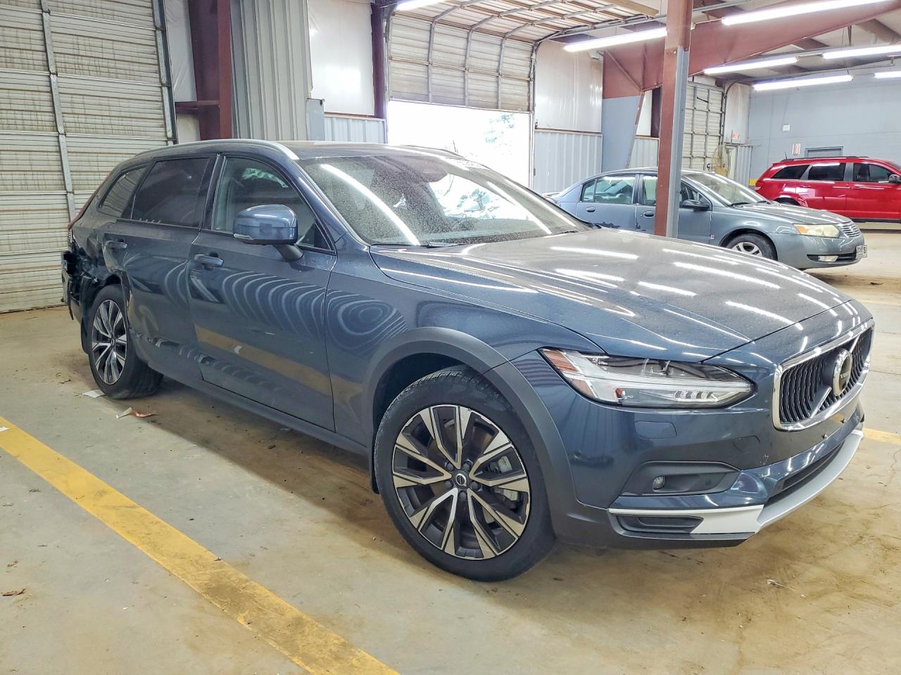 2022 Volvo V90 Cross Country B6 Inscription Blue vin: YV4062NL8N1150417