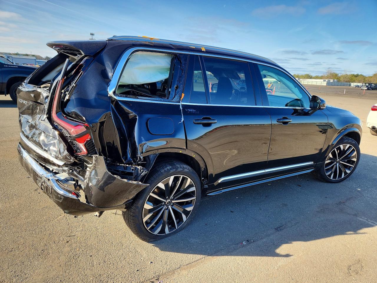 2025 Volvo Xc90 Plus Black vin: YV4062PB5S1363230