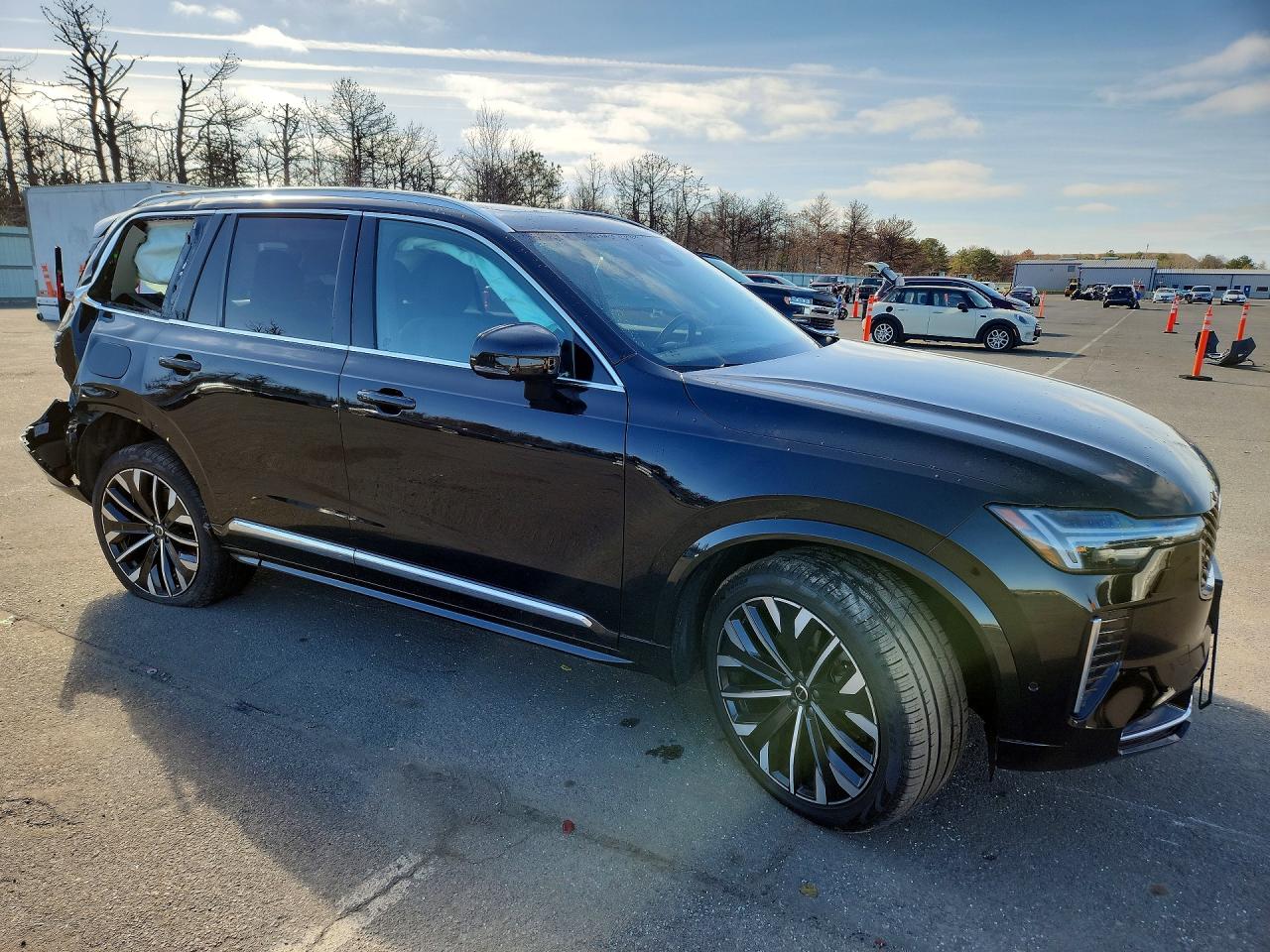 2025 Volvo Xc90 Plus Black vin: YV4062PB5S1363230