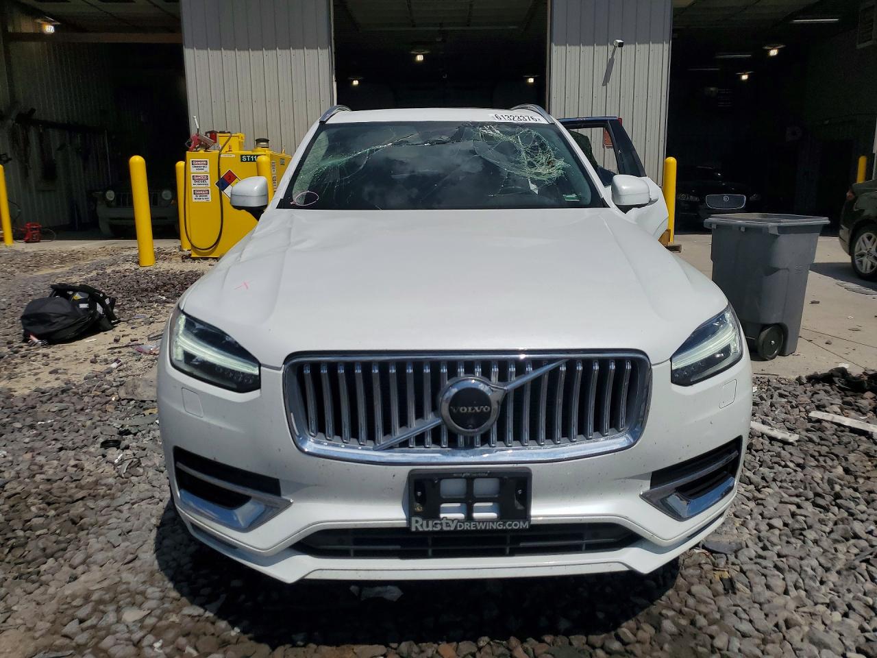 2025 Volvo Xc90 Plus White vin: YV4062PE1S1342661
