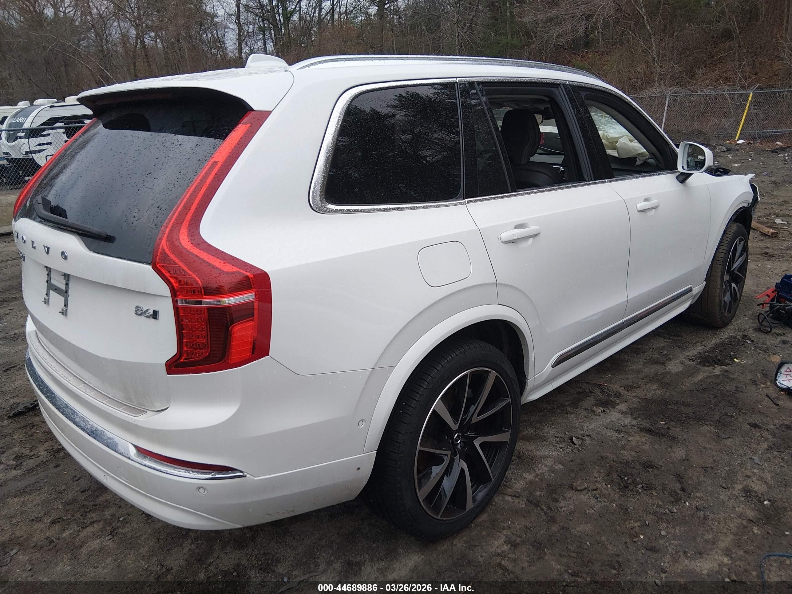 2024 Volvo Xc90 B6 Plus Bright Theme 7-seater White vin: YV4062PE2R1196541