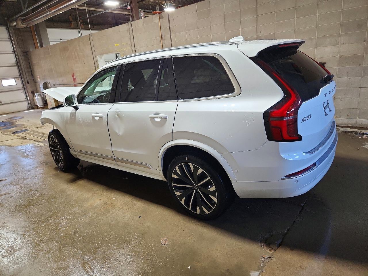 2026 Volvo Xc90 Plus White vin: YV4062PE4T1509368