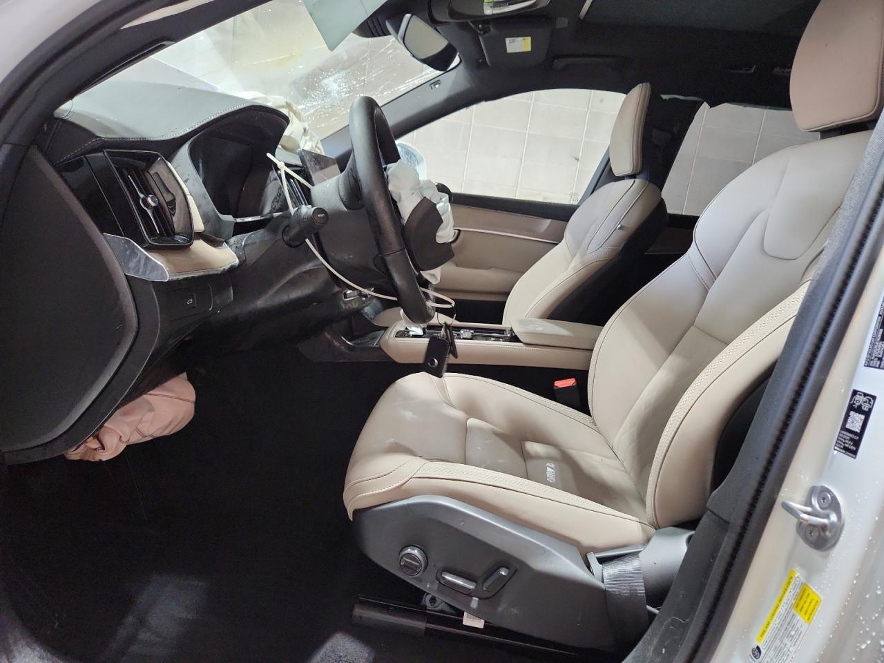 2026 Volvo Xc90 Plus White vin: YV4062PE4T1509368 Damage: Airbag - Front Left, Deployed, Replacement Required