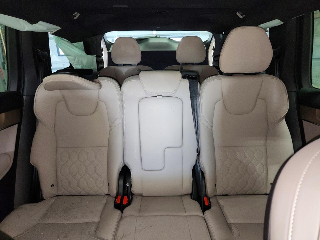 2026 Volvo Xc90 Plus White vin: YV4062PE4T1509368