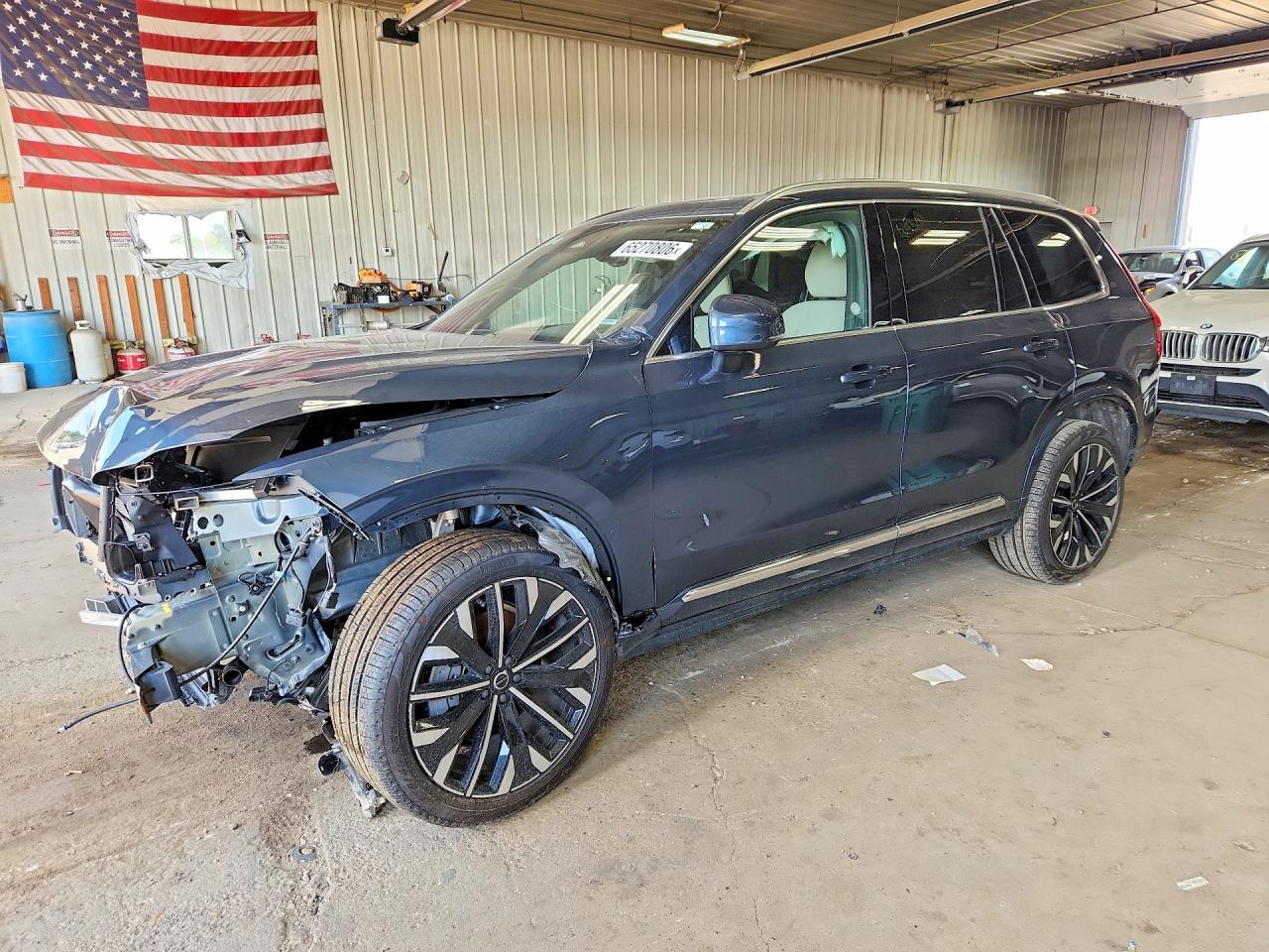 2026 Volvo Xc90 Plus Blue vin: YV4062PEXT1523694