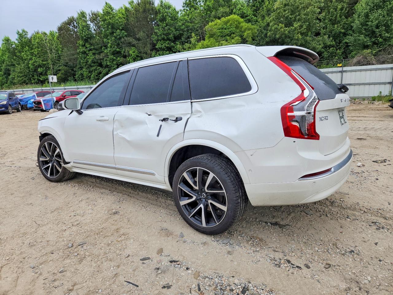 2024 Volvo Xc90 Ultimate White vin: YV4062PF0R1179343