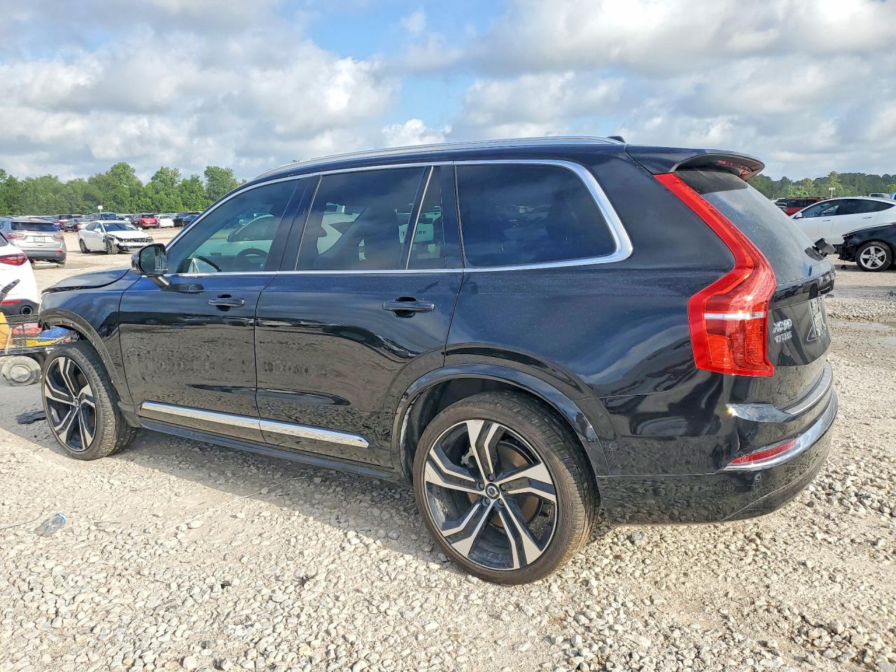 2024 Volvo Xc90 Ultimate Gray vin: YV4062PF5R1173862