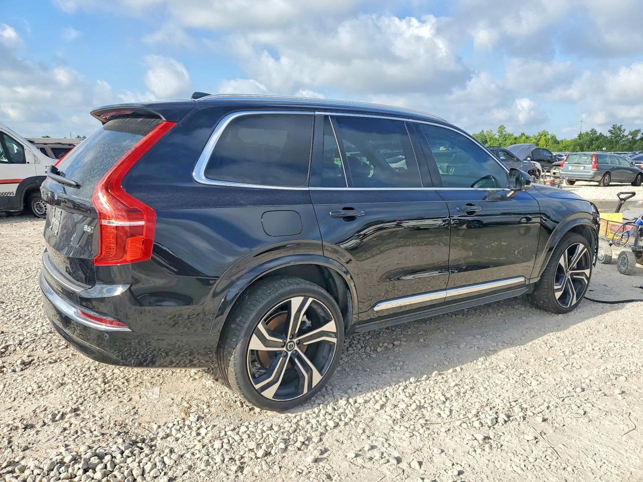 2024 Volvo Xc90 Ultimate Gray vin: YV4062PF5R1173862