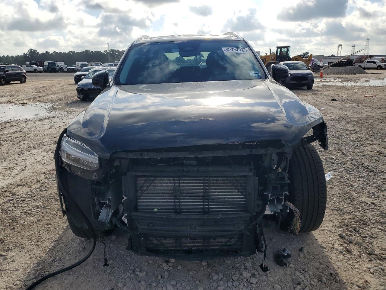 2024 Volvo Xc90 Ultimate Gray vin: YV4062PF5R1173862
