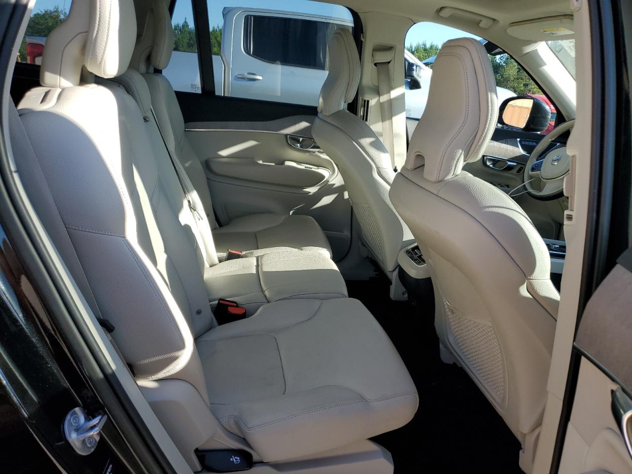 2023 Volvo Xc90 Plus Черный vin: YV4062PN8P1902344