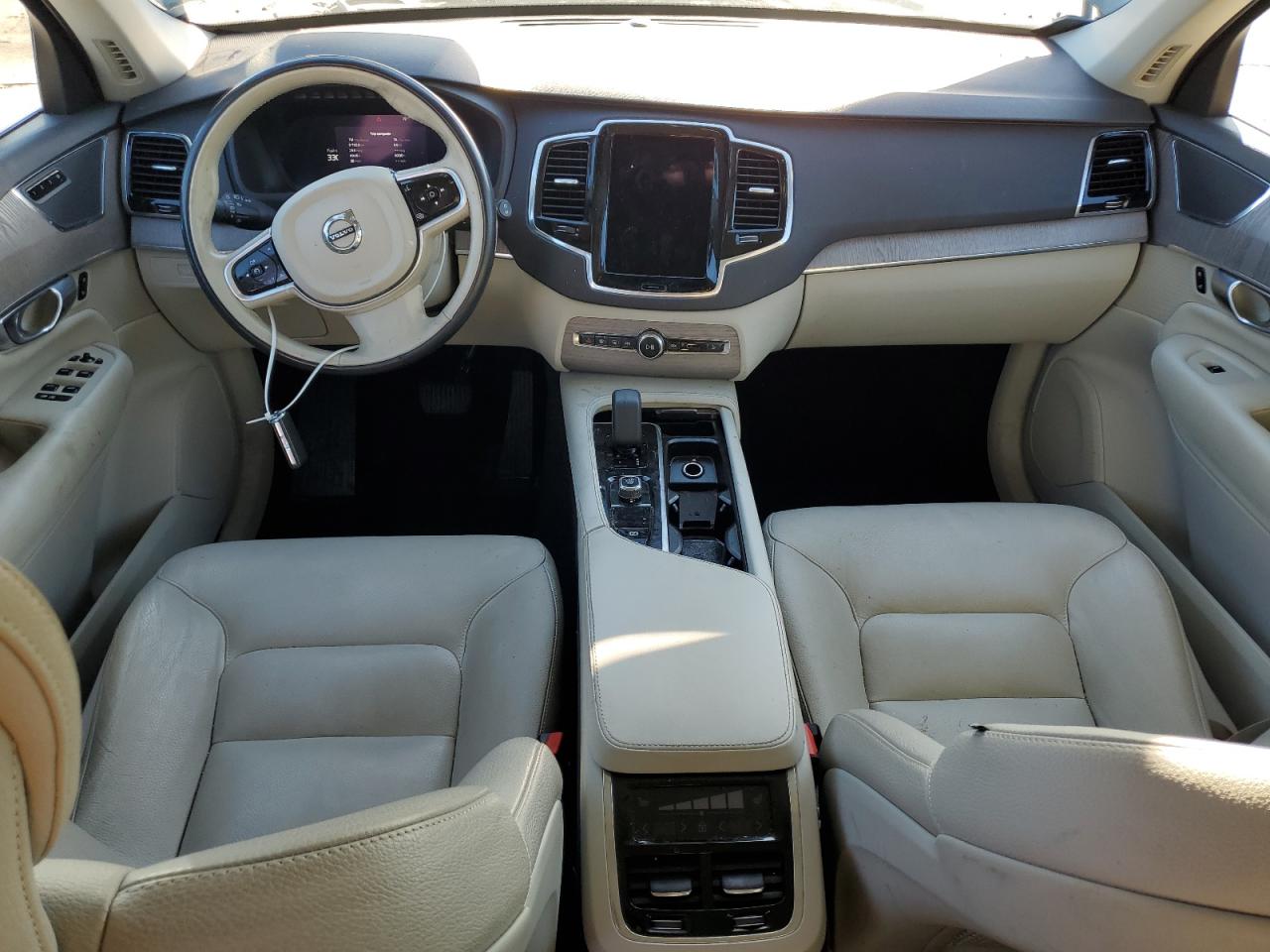 2023 Volvo Xc90 Plus Черный vin: YV4062PN8P1902344