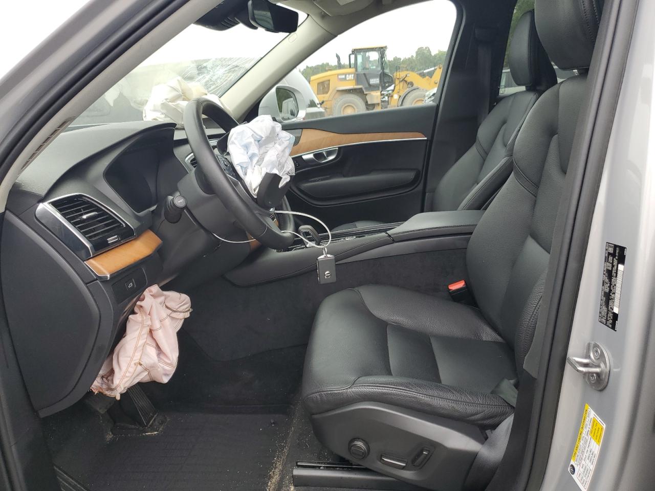 2023 Volvo Xc90 Plus Silver vin: YV4062PN8P1977402