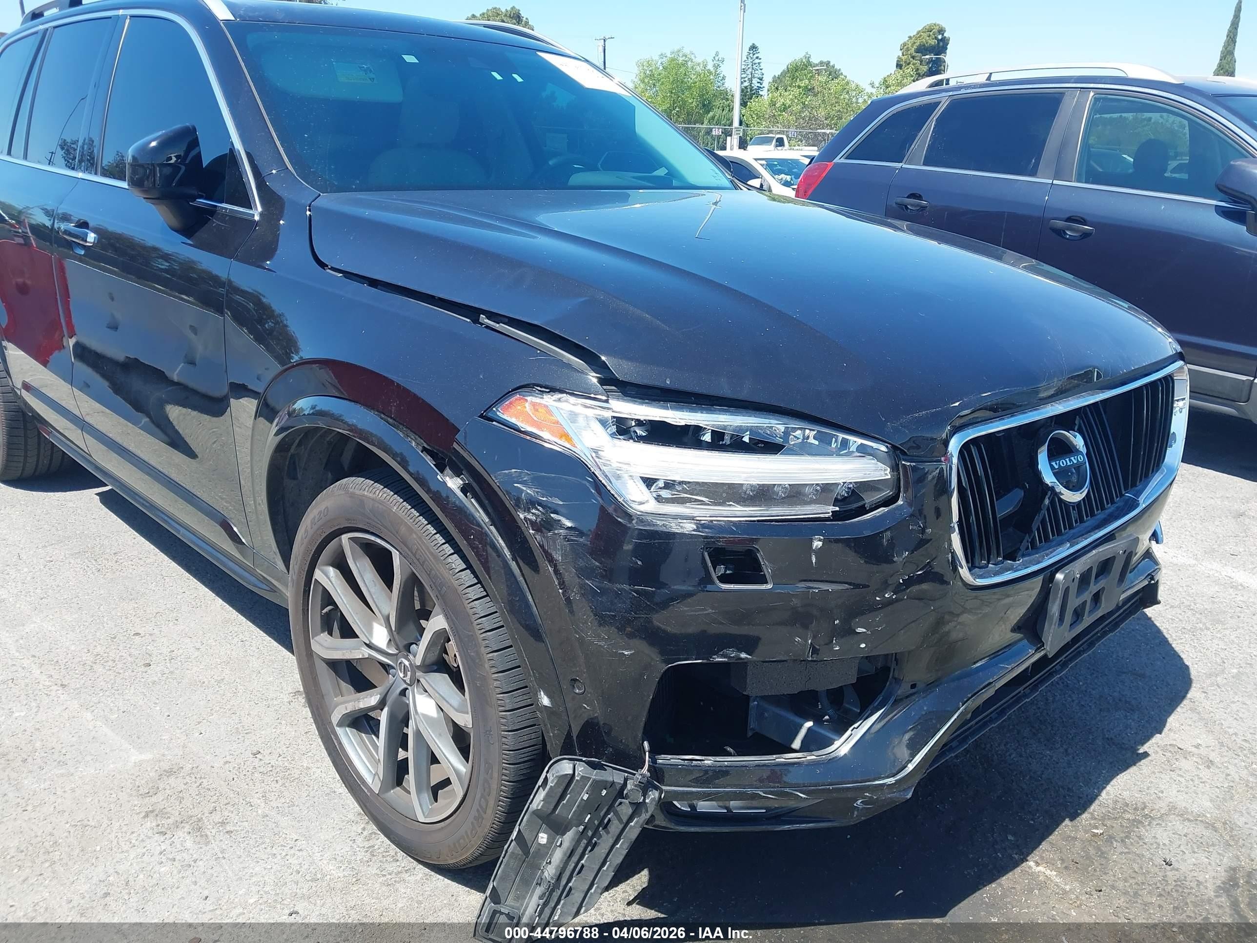 2019 Volvo Xc90 T5 Momentum Black vin: YV4102CK6K1506360