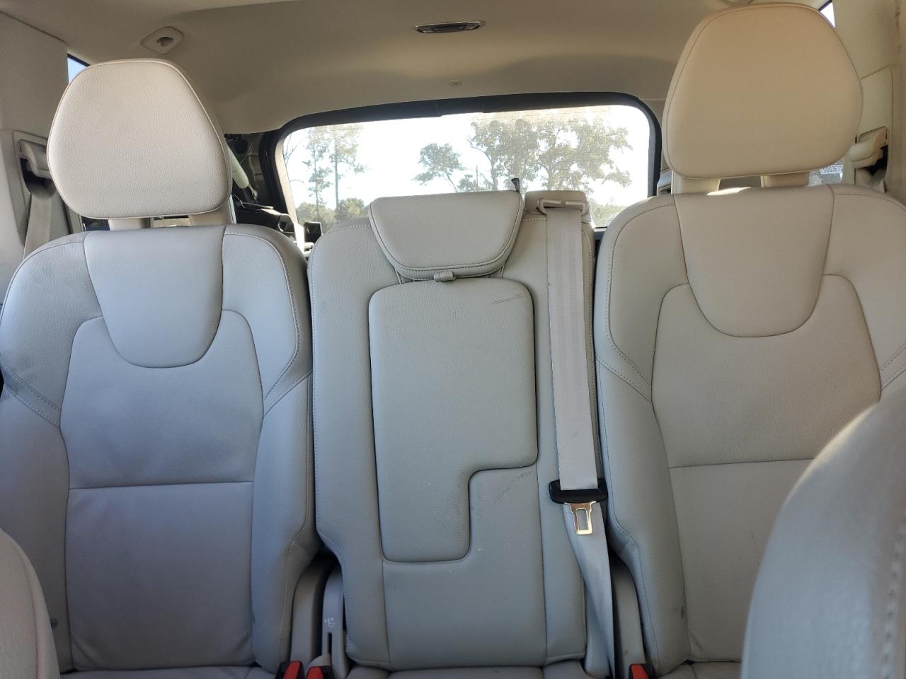 2022 Volvo Xc90 T5 Momentum Gray vin: YV4102CK7N1831359
