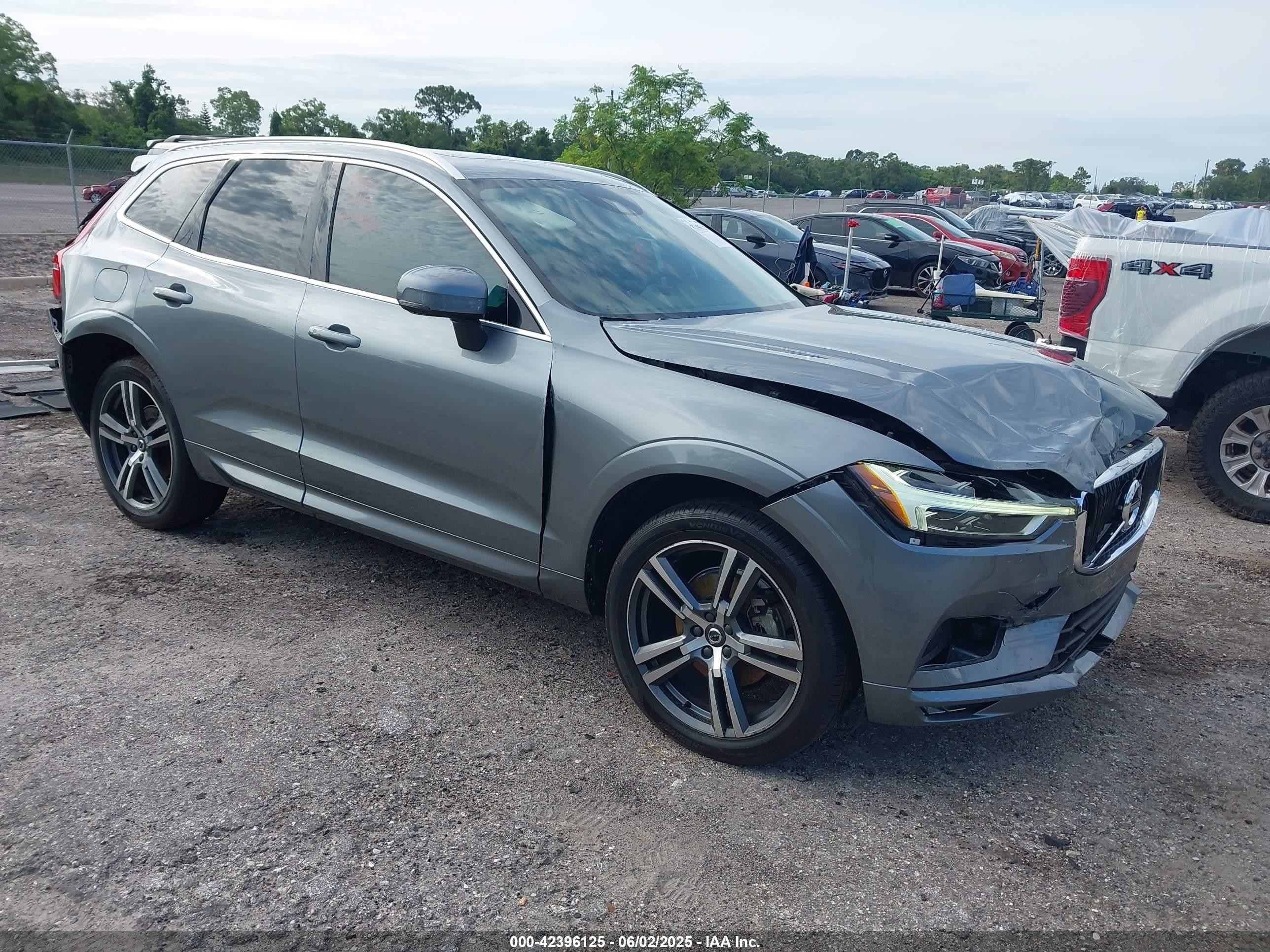 YV4102DK8M1726892