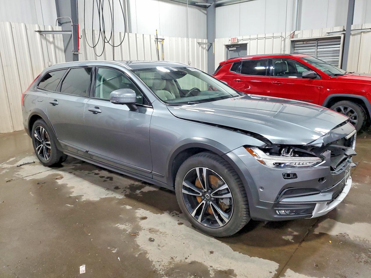 2019 Volvo V90 Cross Country T5 Momentum Серый vin: YV4102NK2K1085296