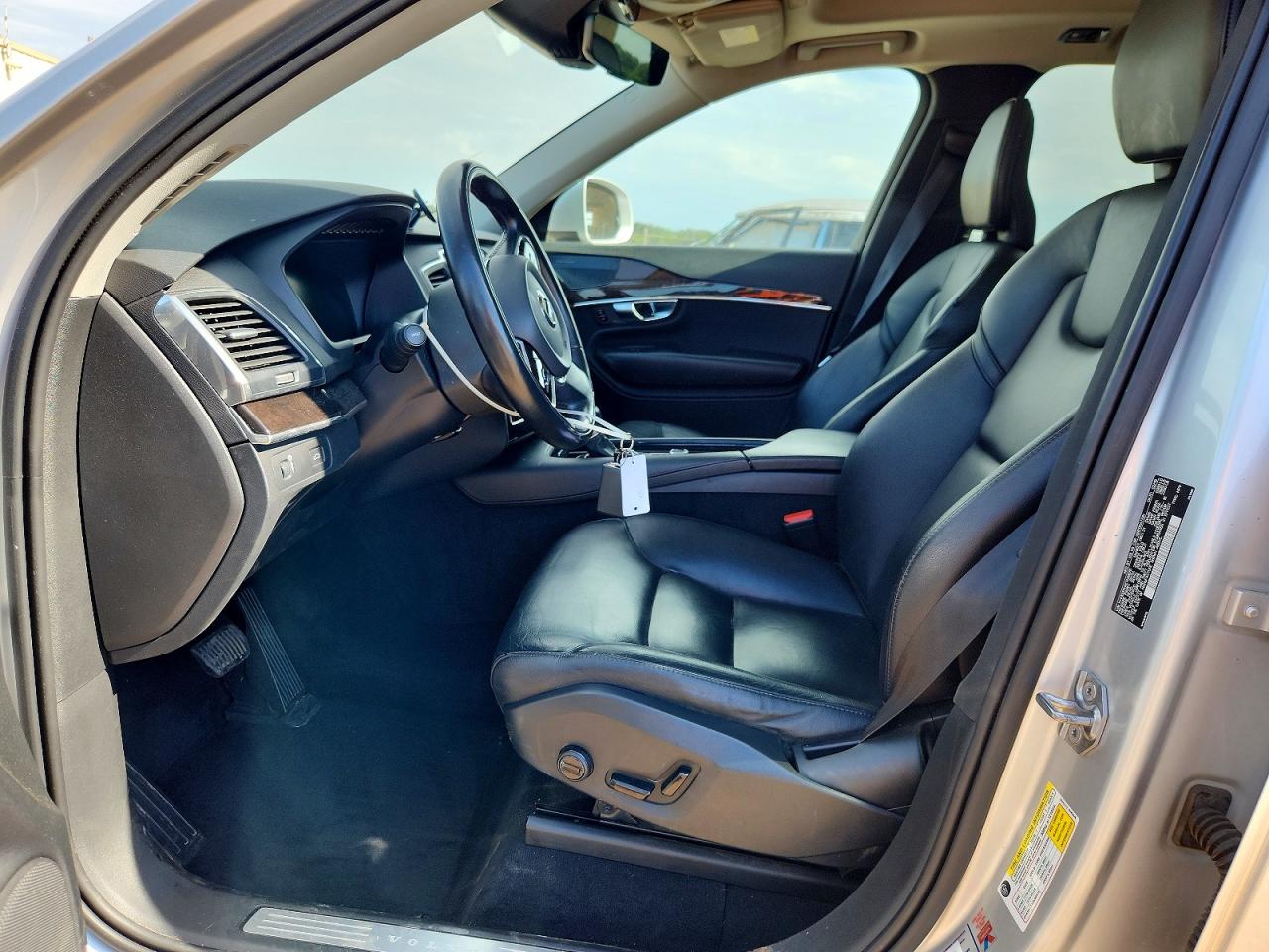 2019 Volvo Xc90 T5 Momentum Silver vin: YV4102PK4K1499676