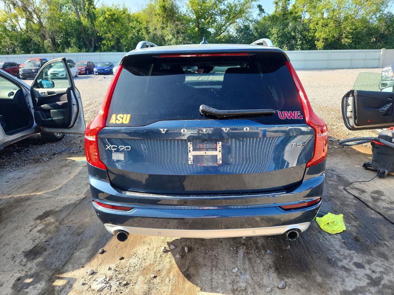 2018 Volvo Xc90 T5 Blue vin: YV4102PK5J1385569