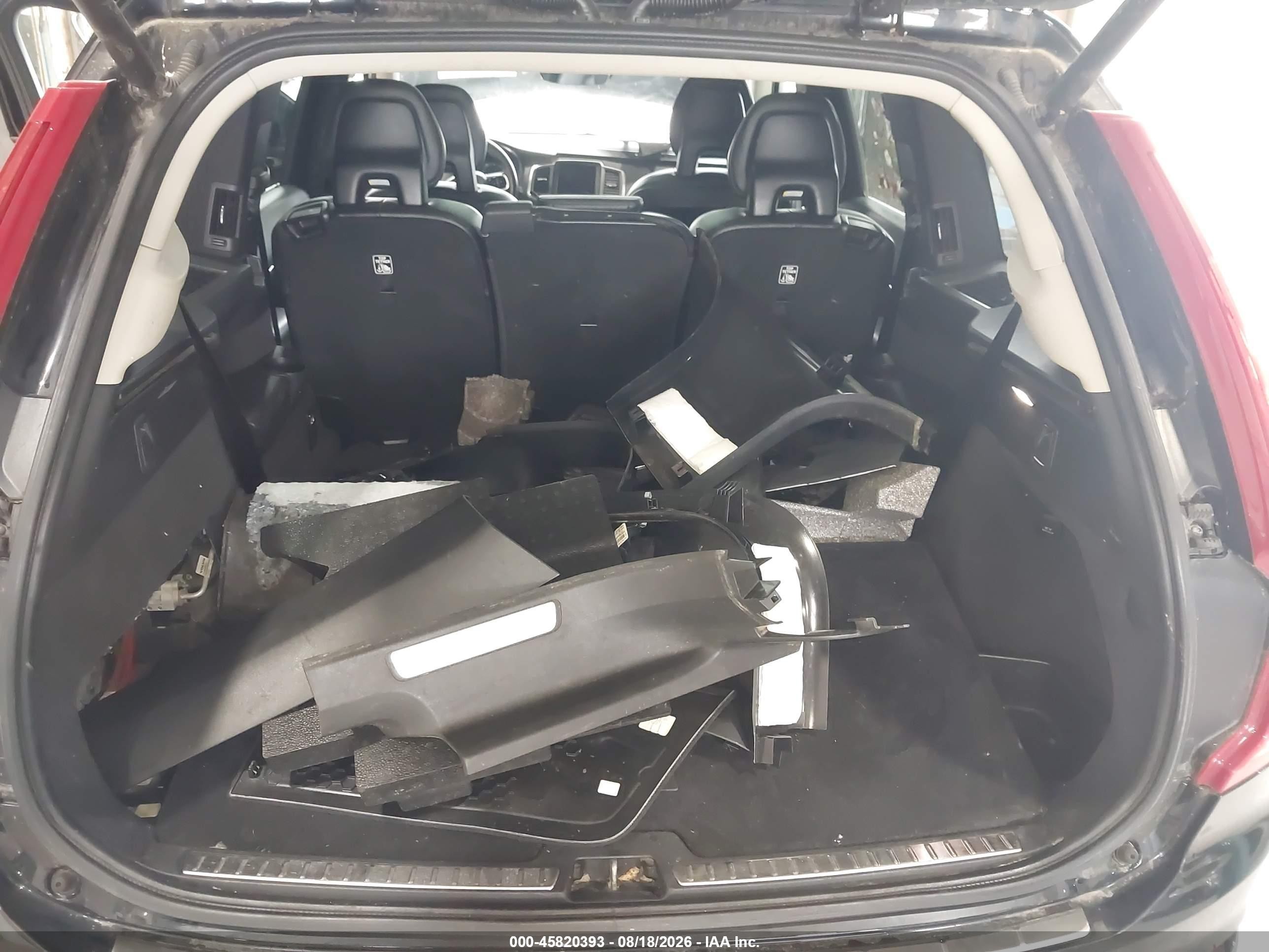 2020 Volvo Xc90 T5 Momentum 7 Passenger Black vin: YV4102PK5L1537093