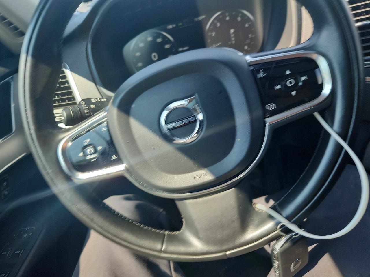 2021 Volvo Xc90 T5 Momentum Blue vin: YV4102PK6M1686288