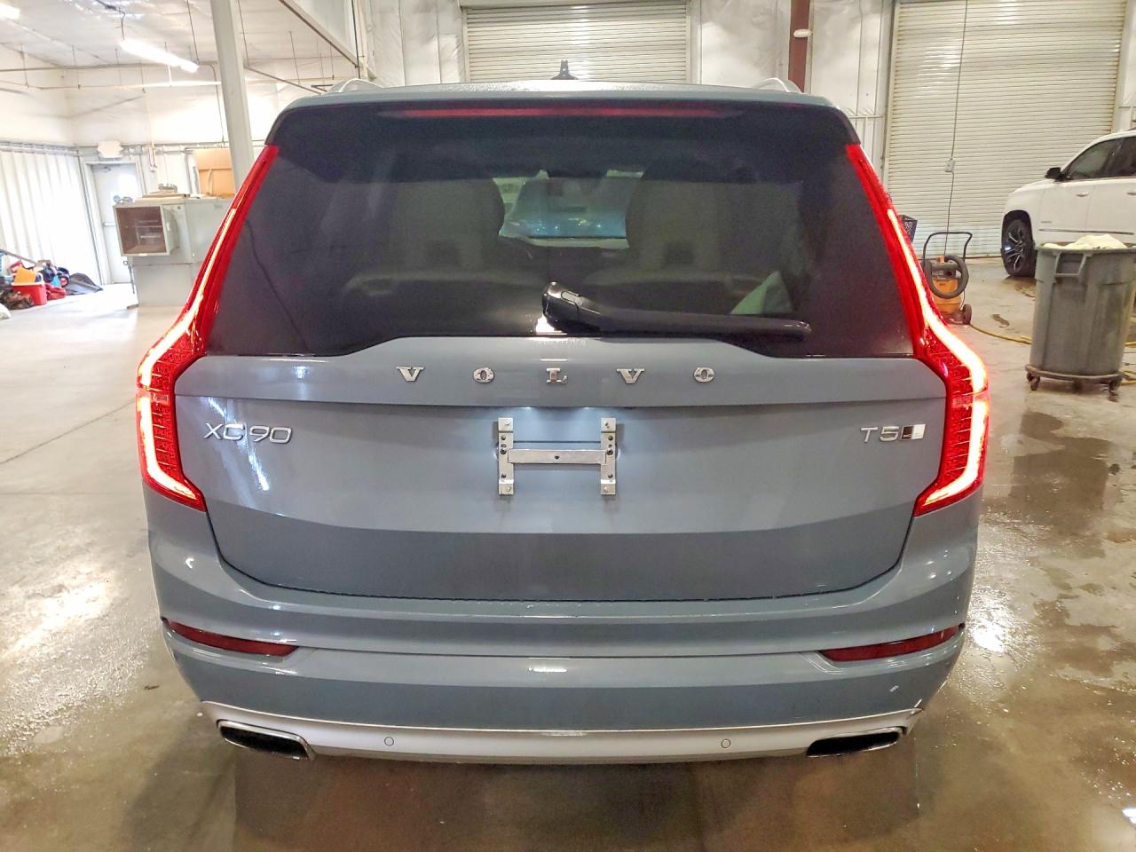 2021 Volvo Xc90 T5 Momentum Gray vin: YV4102PK6M1762432