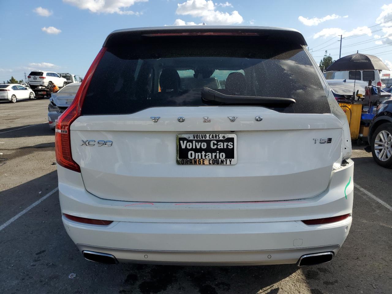 2020 Volvo Xc90 T5 Momentum Белый vin: YV4102PK8L1568533