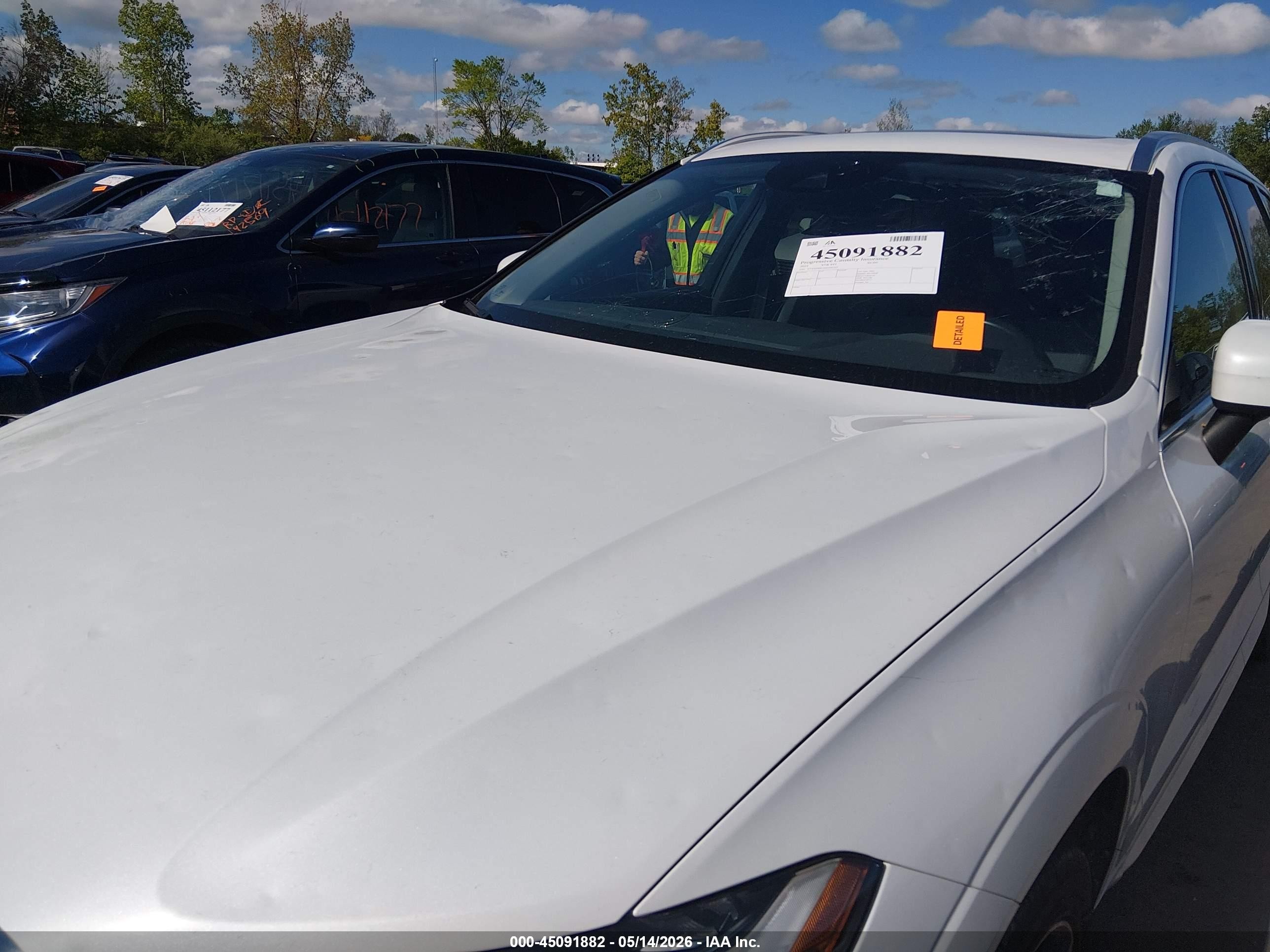 2021 Volvo Xc60 T5 Momentum White vin: YV4102RK1M1696269