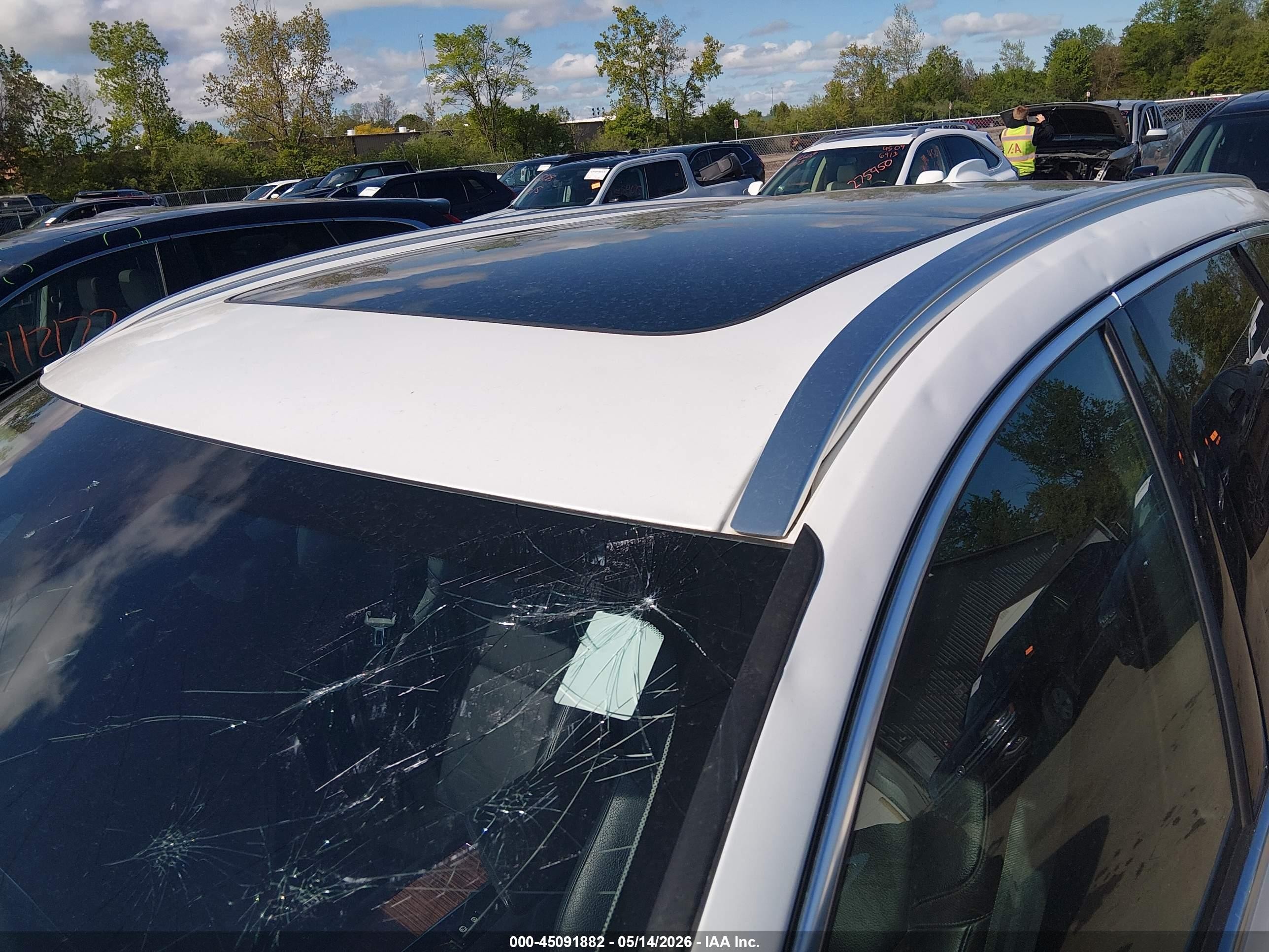 2021 Volvo Xc60 T5 Momentum White vin: YV4102RK1M1696269