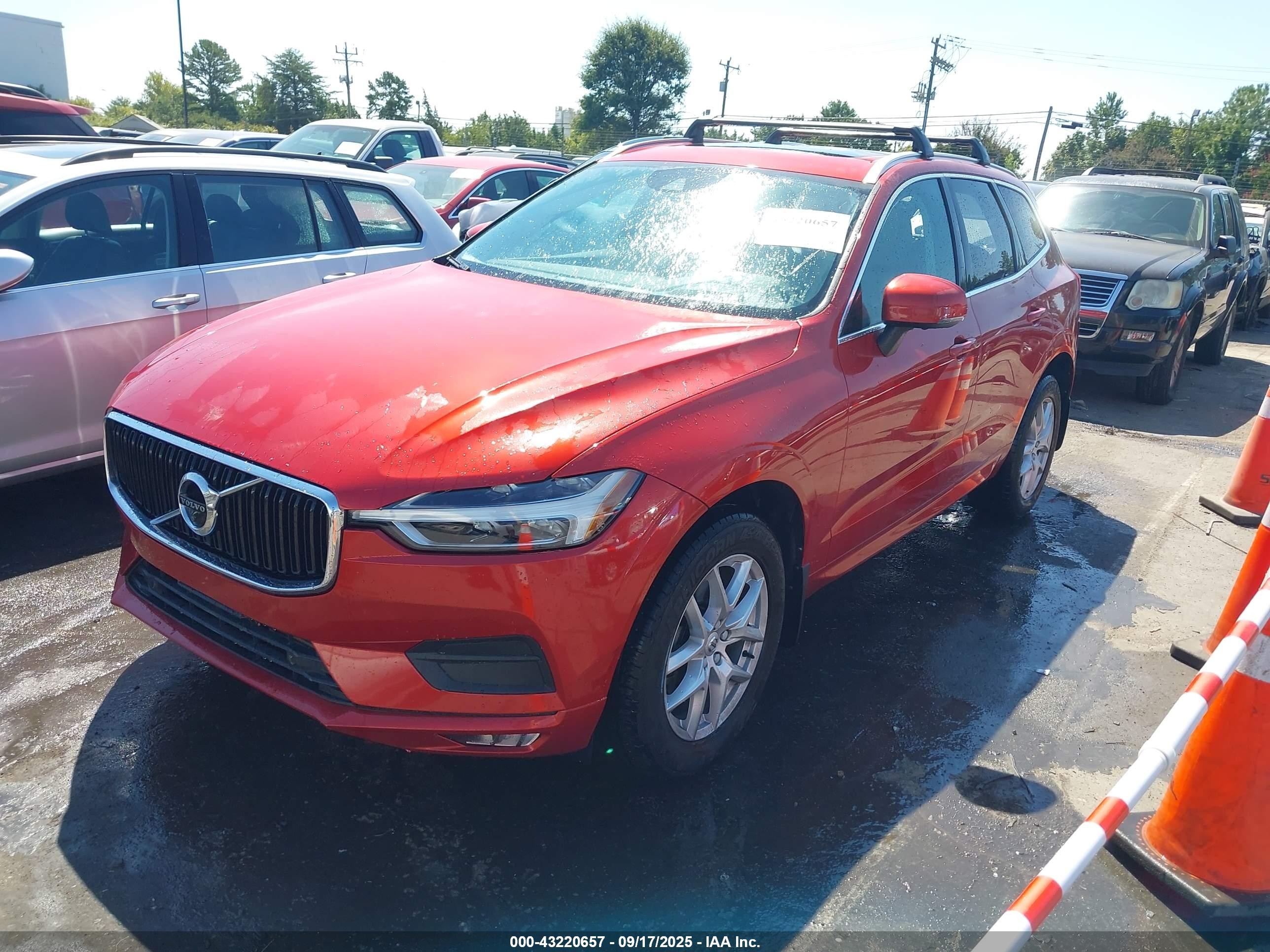 2021 Volvo Xc60 T5 Momentum Темно-бордовый vin: YV4102RK1M1738035