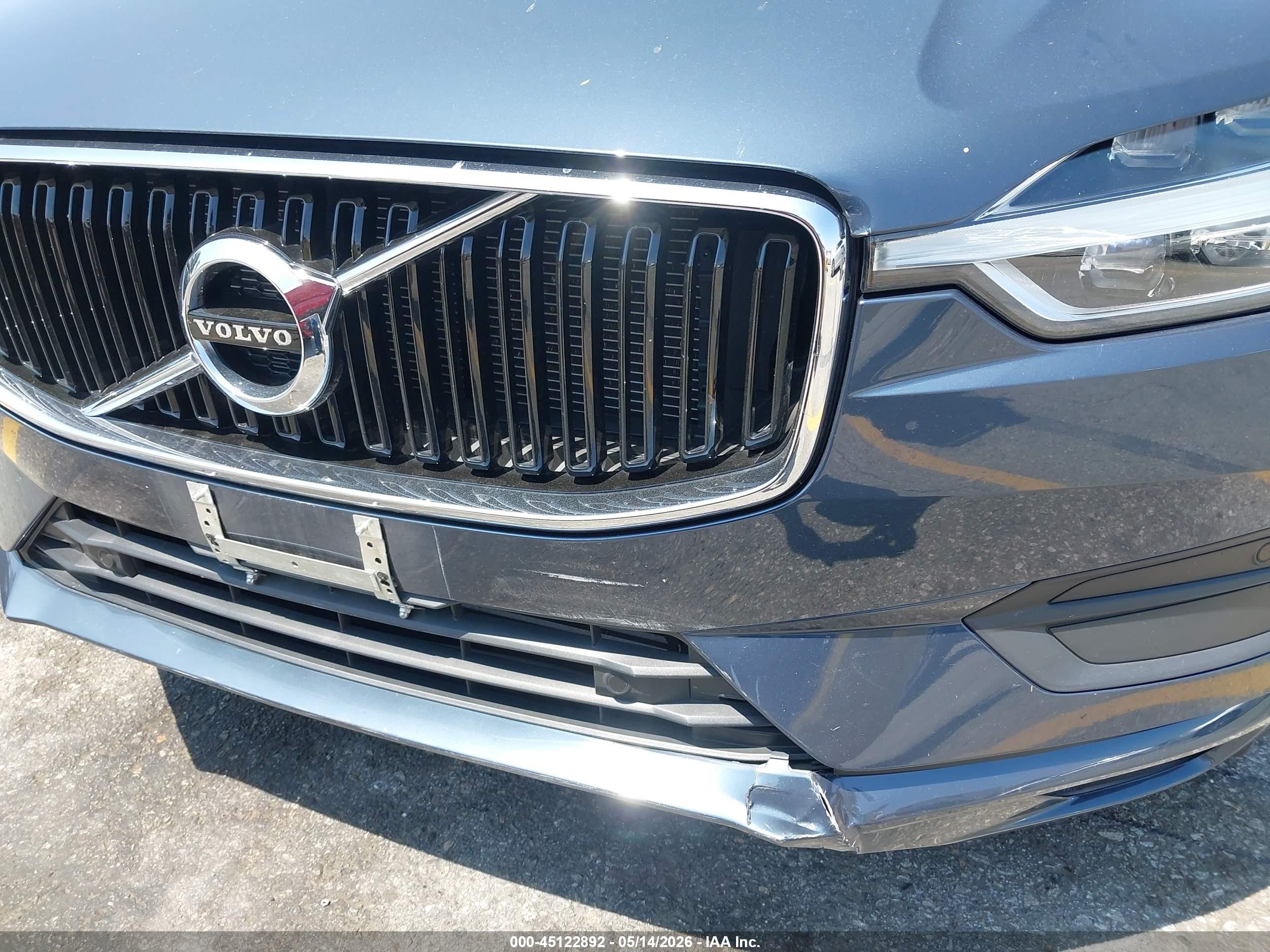 2020 Volvo Xc60 T5 Momentum Blue vin: YV4102RK2L1564880