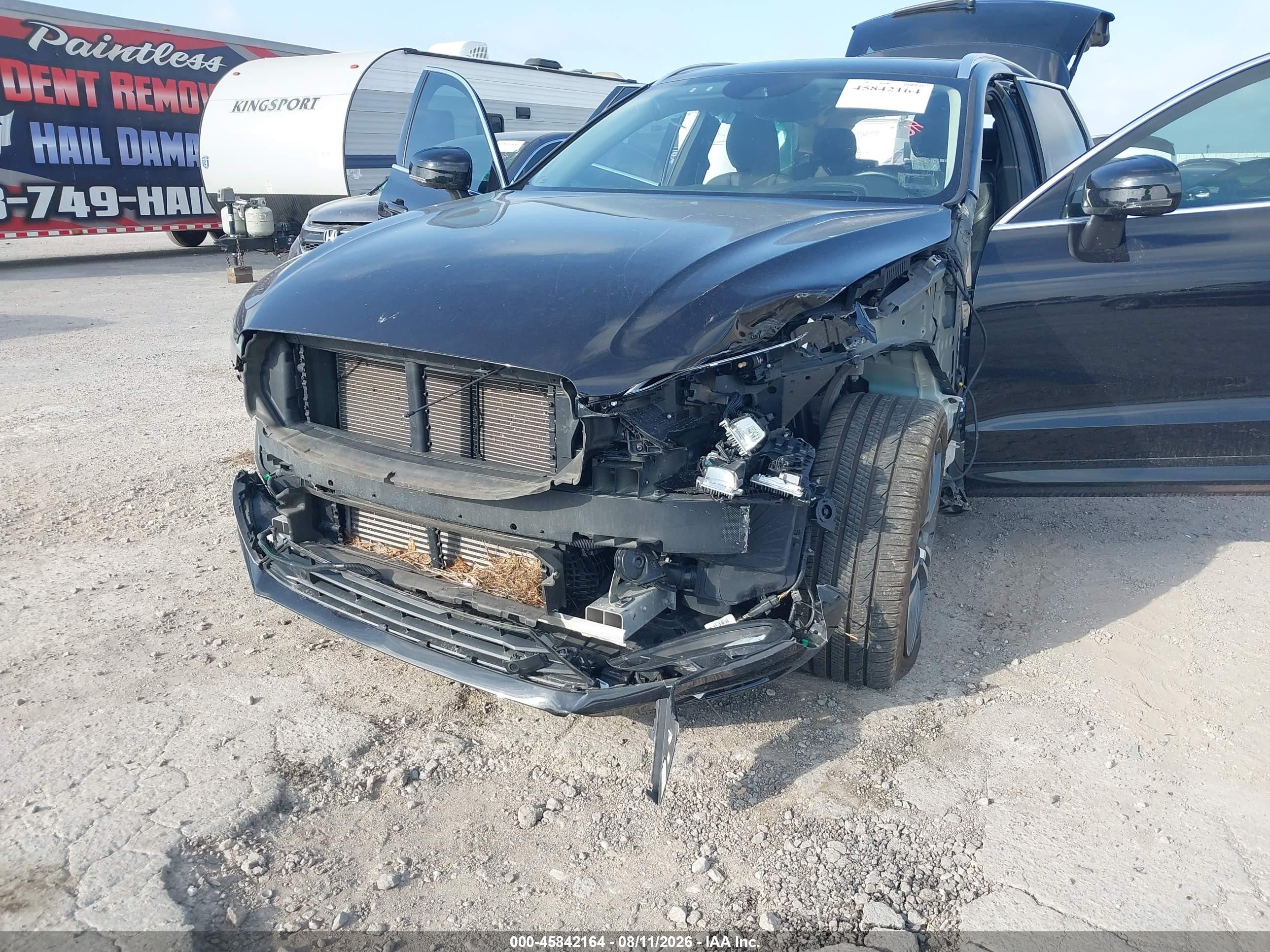 2021 Volvo Xc60 T5 Momentum Black vin: YV4102RK3M1722967