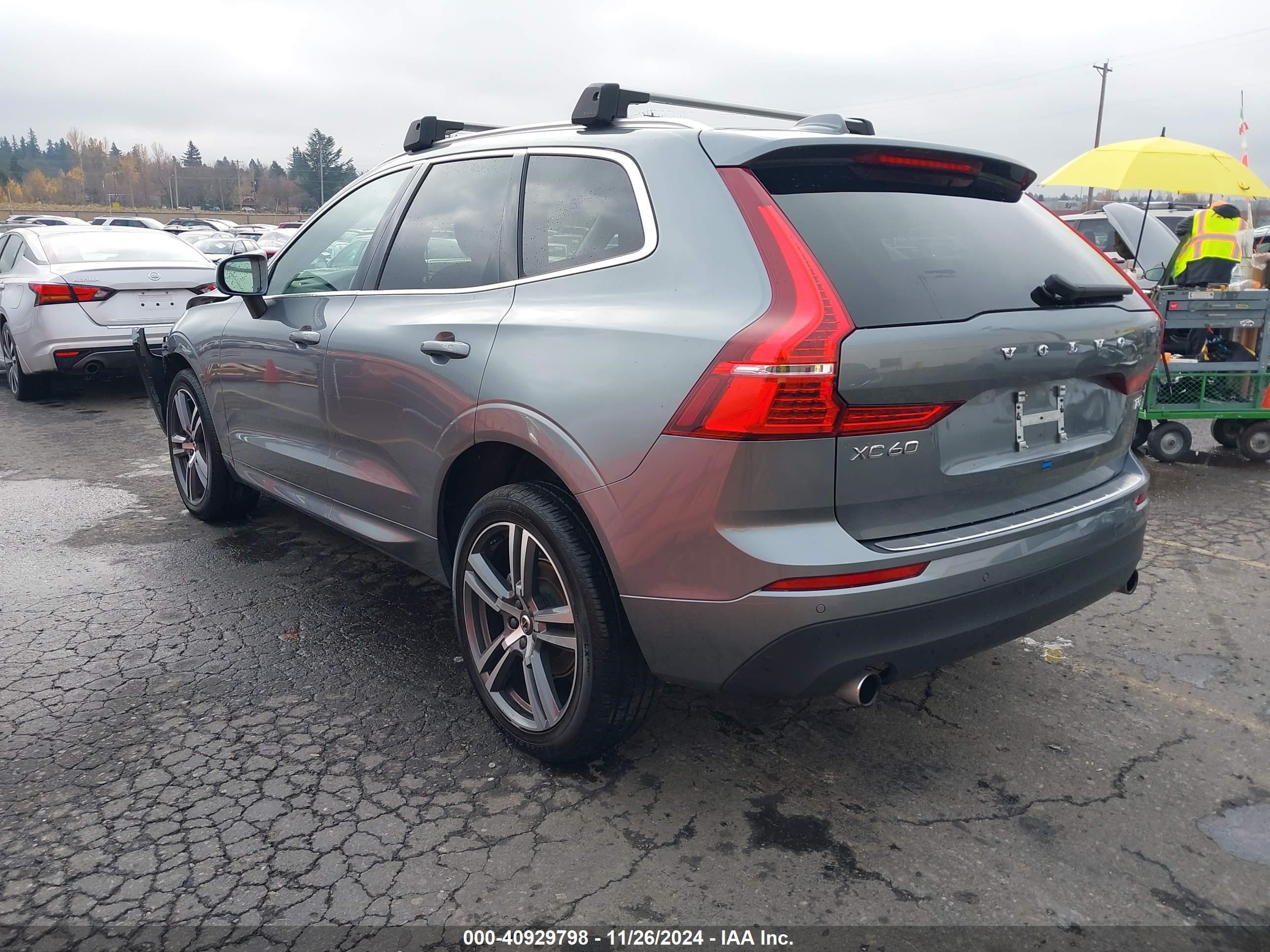 2021 Volvo Xc60 T5 Momentum Gray vin: YV4102RK3M1810644