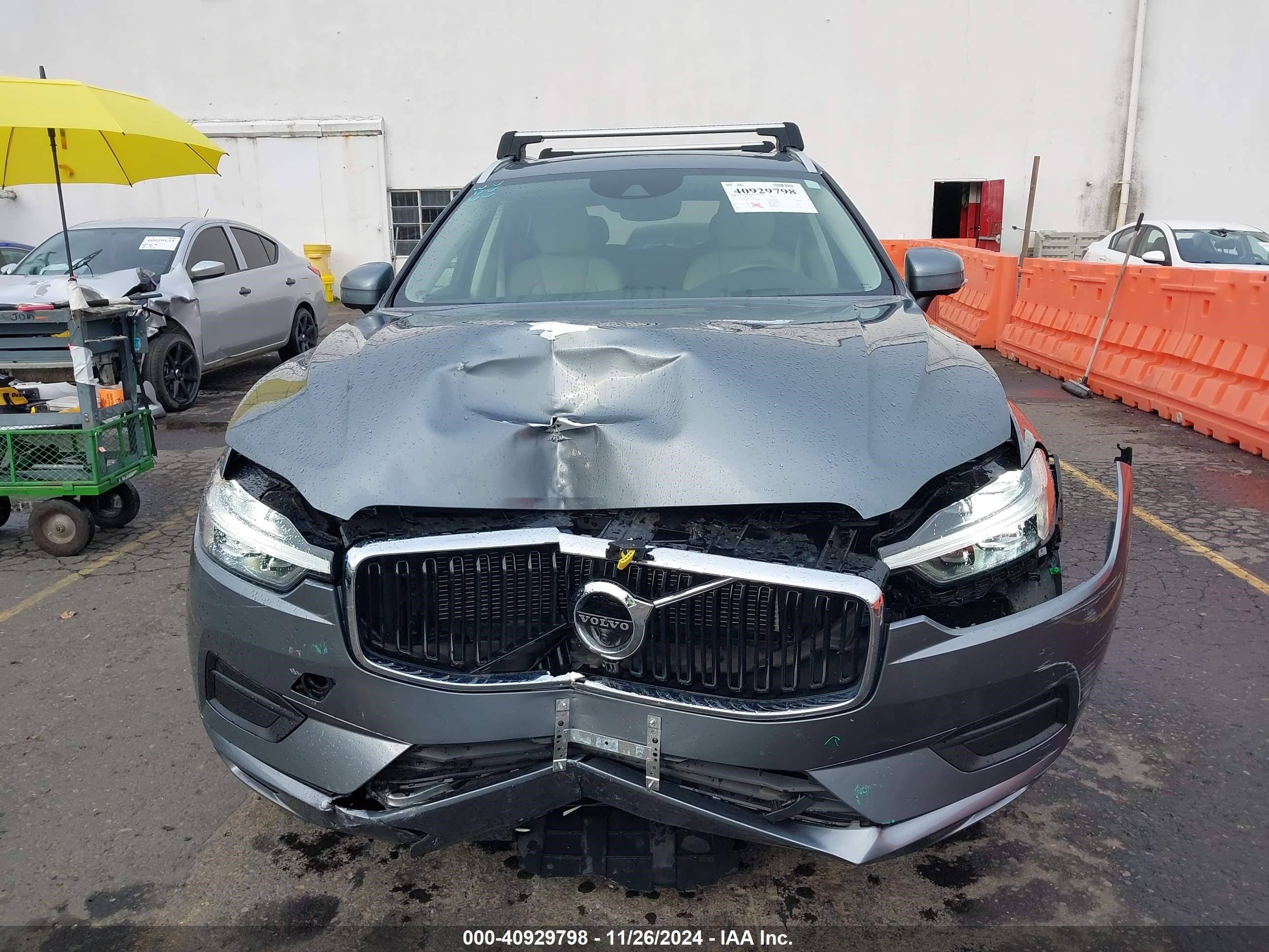 2021 Volvo Xc60 T5 Momentum Gray vin: YV4102RK3M1810644