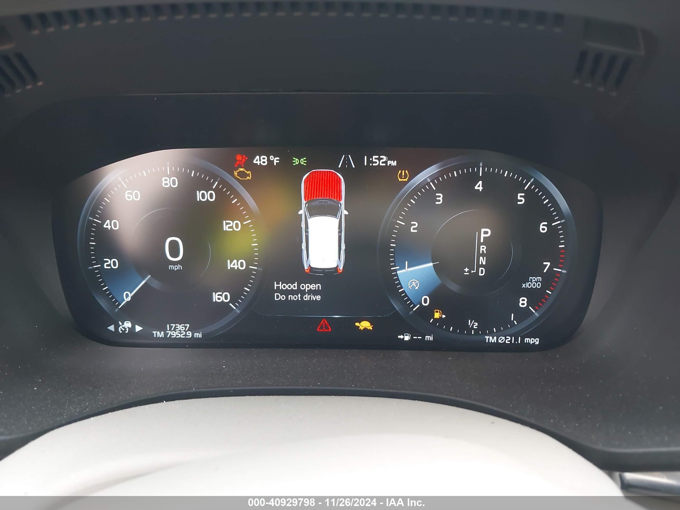 2021 Volvo Xc60 T5 Momentum Gray vin: YV4102RK3M1810644