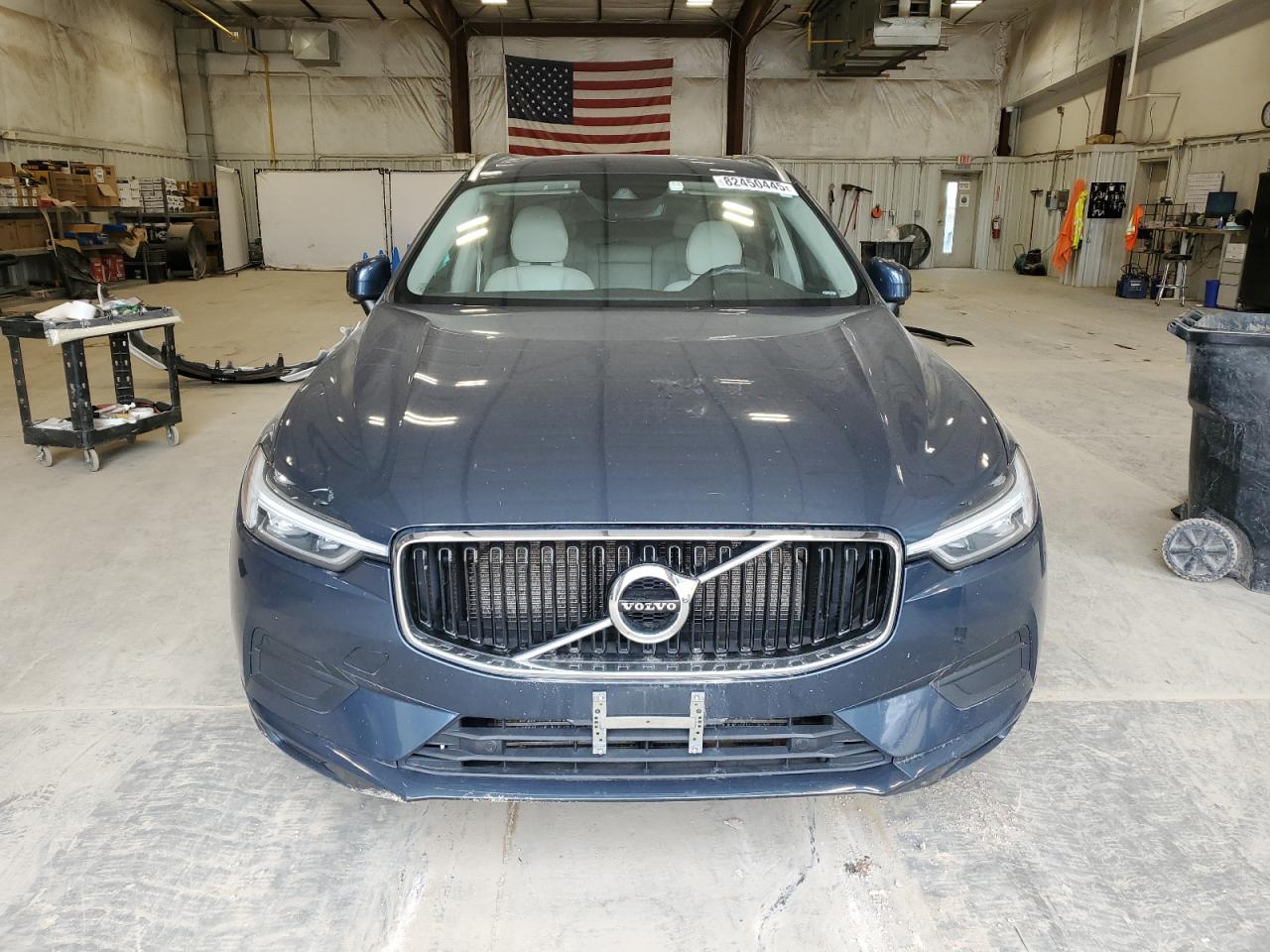 2018 Volvo Xc60 T5 Momentum Синий vin: YV4102RK4J1070470