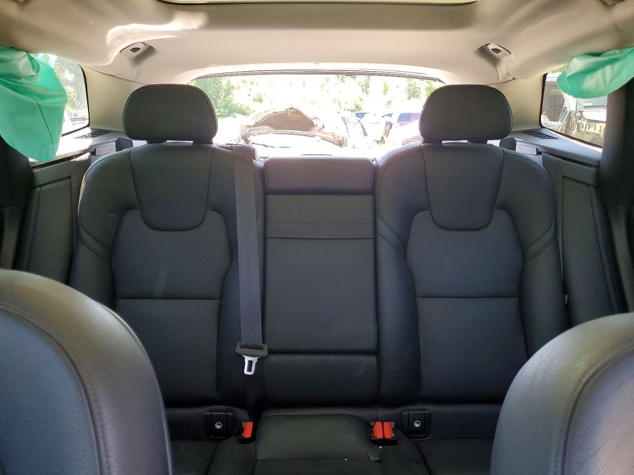 2018 Volvo Xc60 T5 Momentum Синий vin: YV4102RK5J1064855