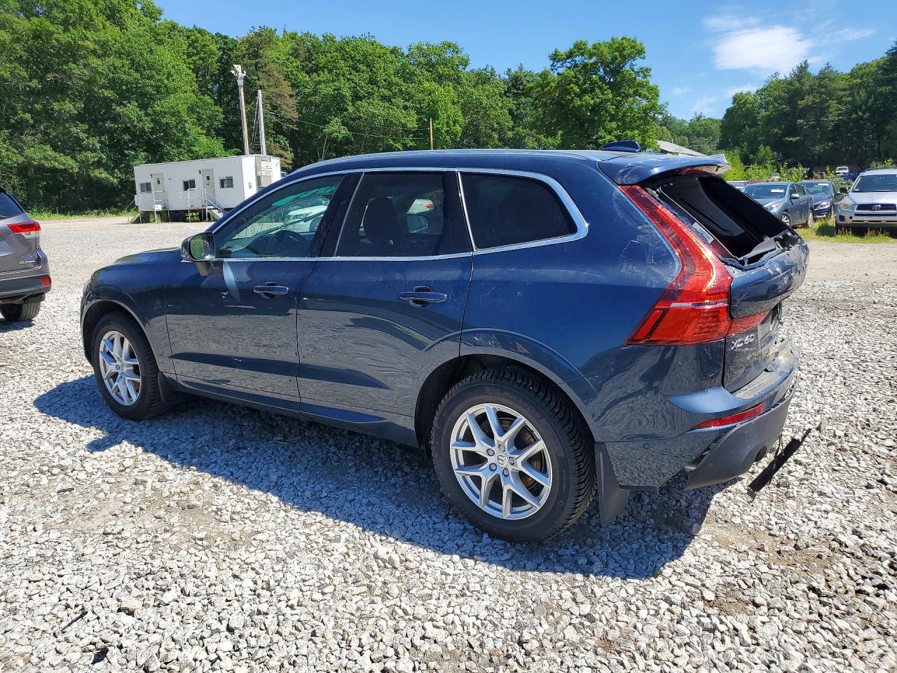 2018 Volvo Xc60 T5 Momentum Синий vin: YV4102RK5J1064855