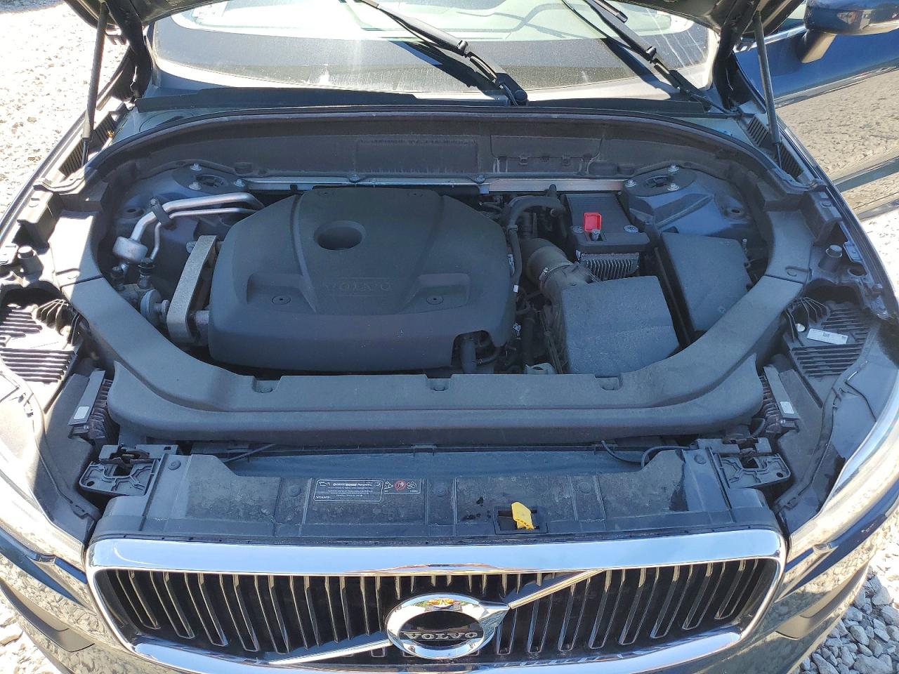 2018 Volvo Xc60 T5 Momentum Синий vin: YV4102RK5J1064855