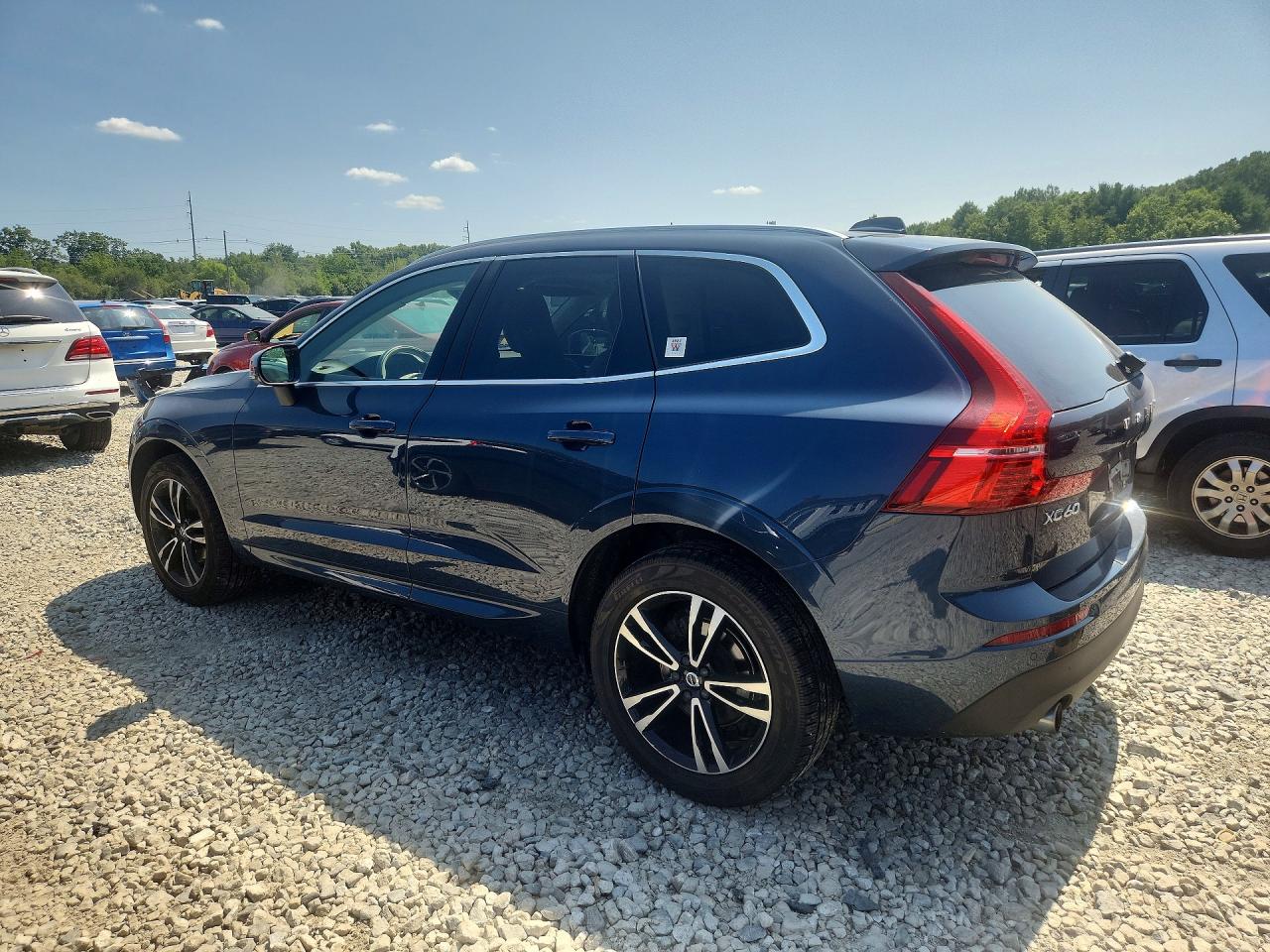2020 Volvo Xc60 T5 Momentum Blue vin: YV4102RK6L1503970