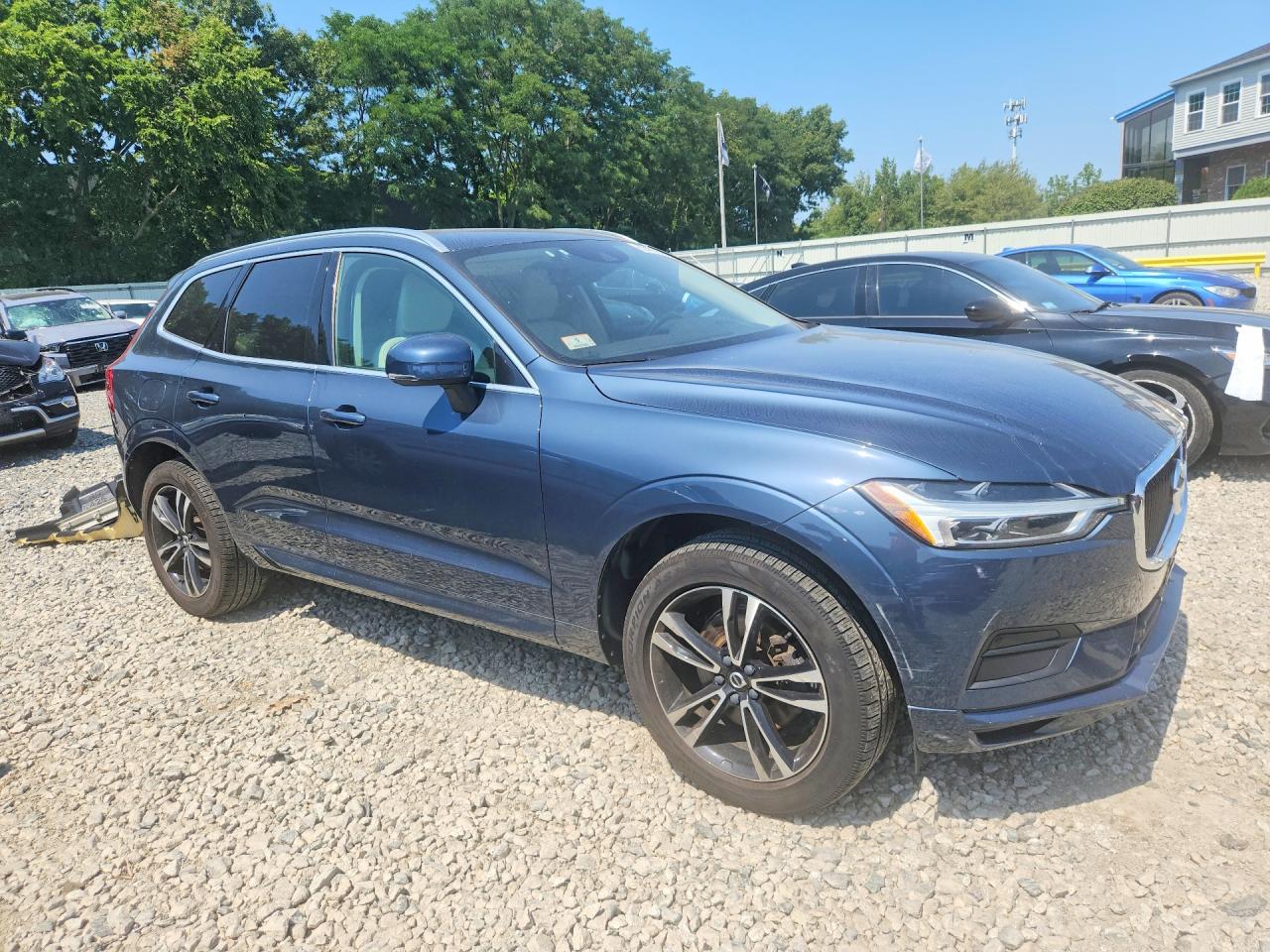 2020 Volvo Xc60 T5 Momentum Blue vin: YV4102RK6L1503970