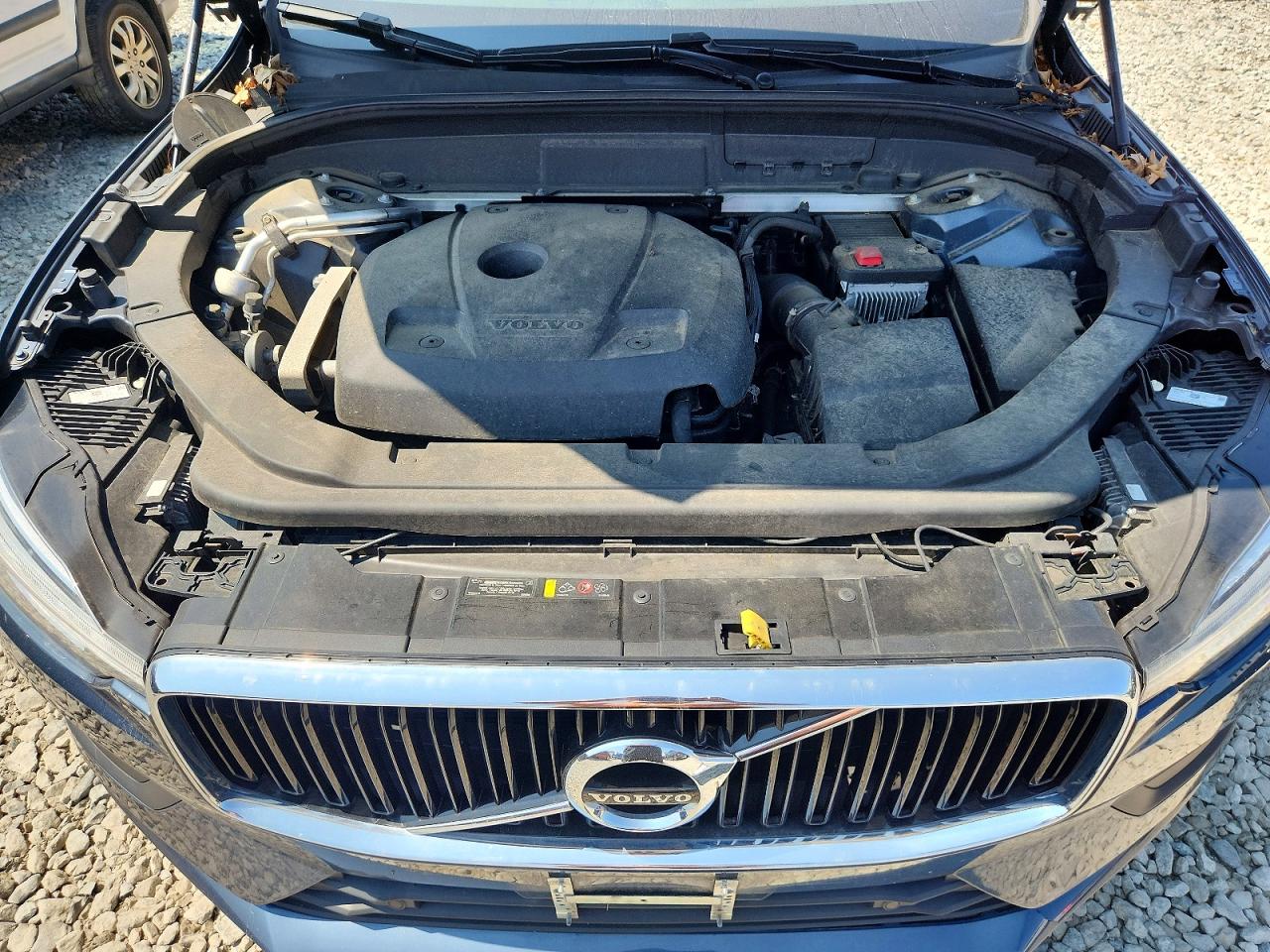 2020 Volvo Xc60 T5 Momentum Blue vin: YV4102RK6L1503970