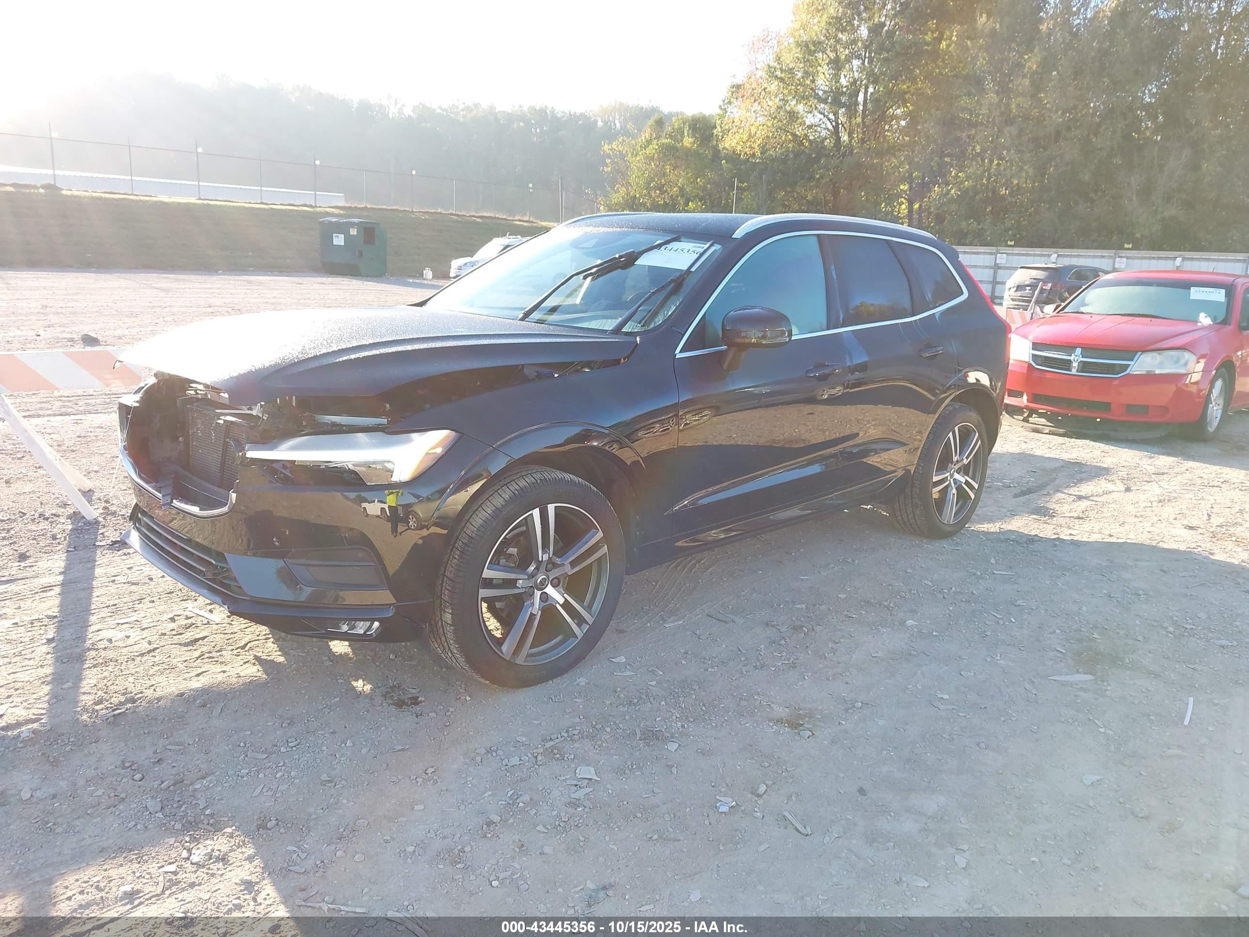 2021 Volvo Xc60 T5 Momentum Black vin: YV4102RKXM1715465